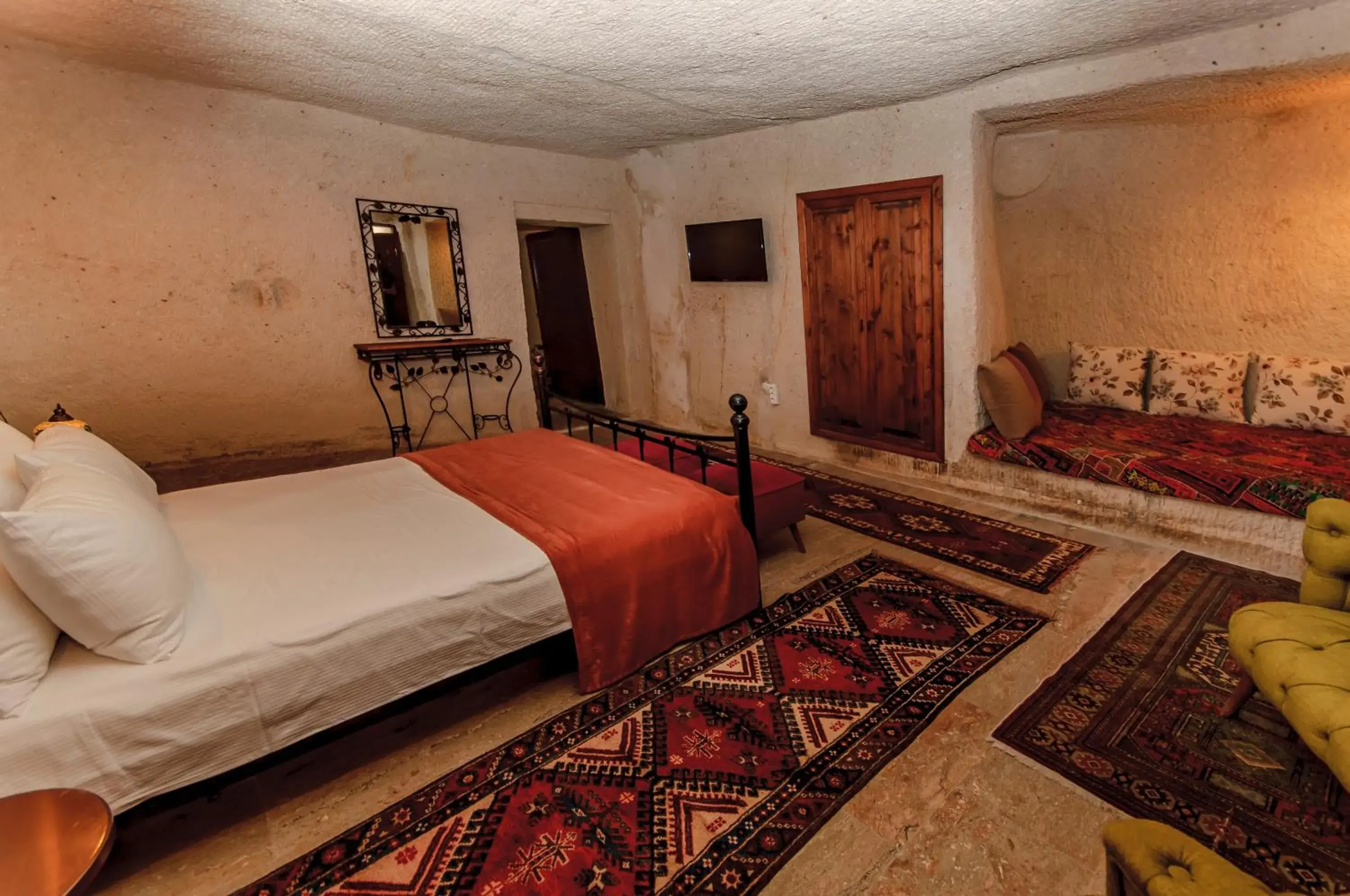 Bed in Nessa Cave Hotel Bed in Nessa Cave Hotel