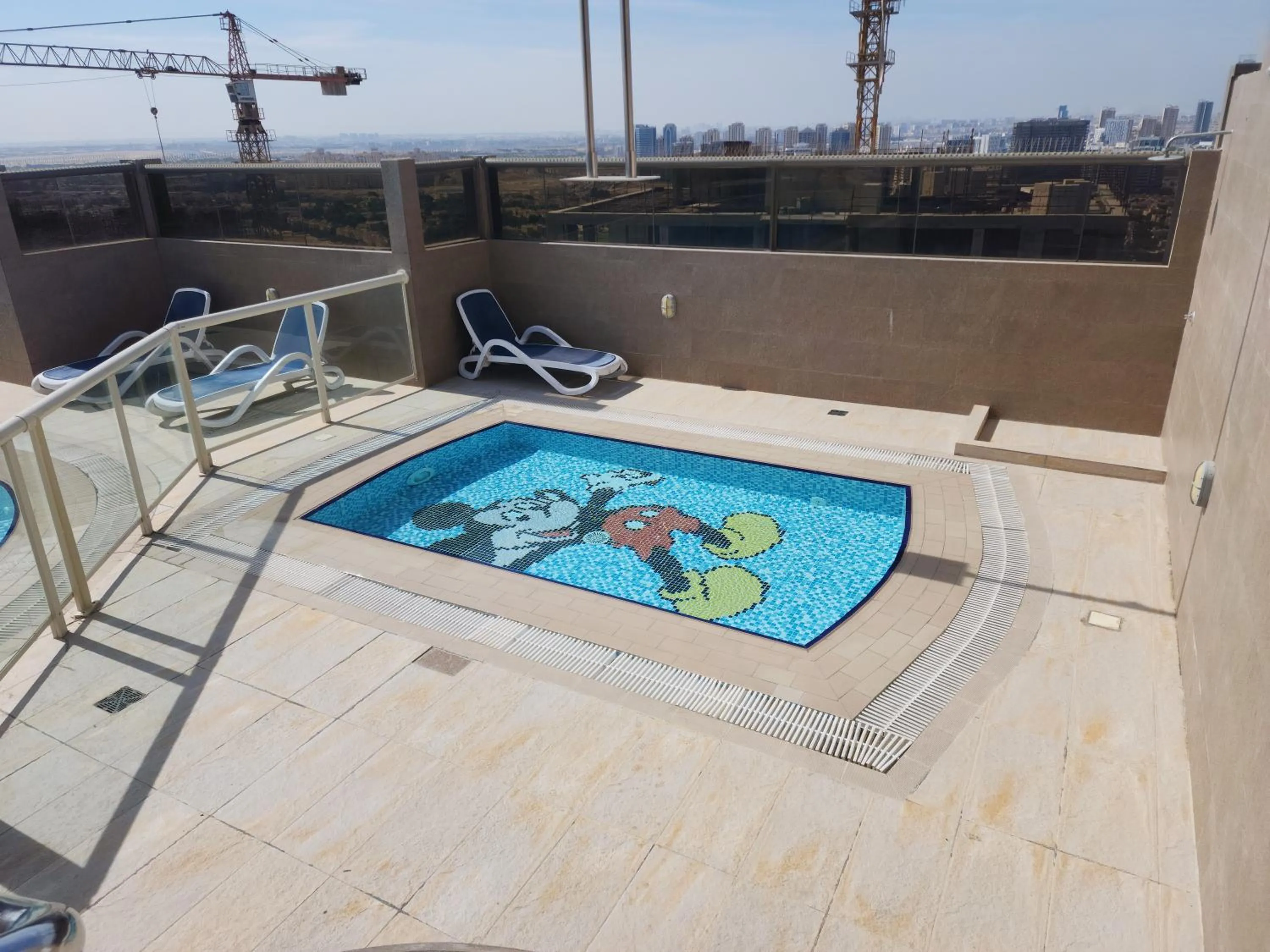 Swimming pool in Elite 6 Residence - Sports City by Golden Casa