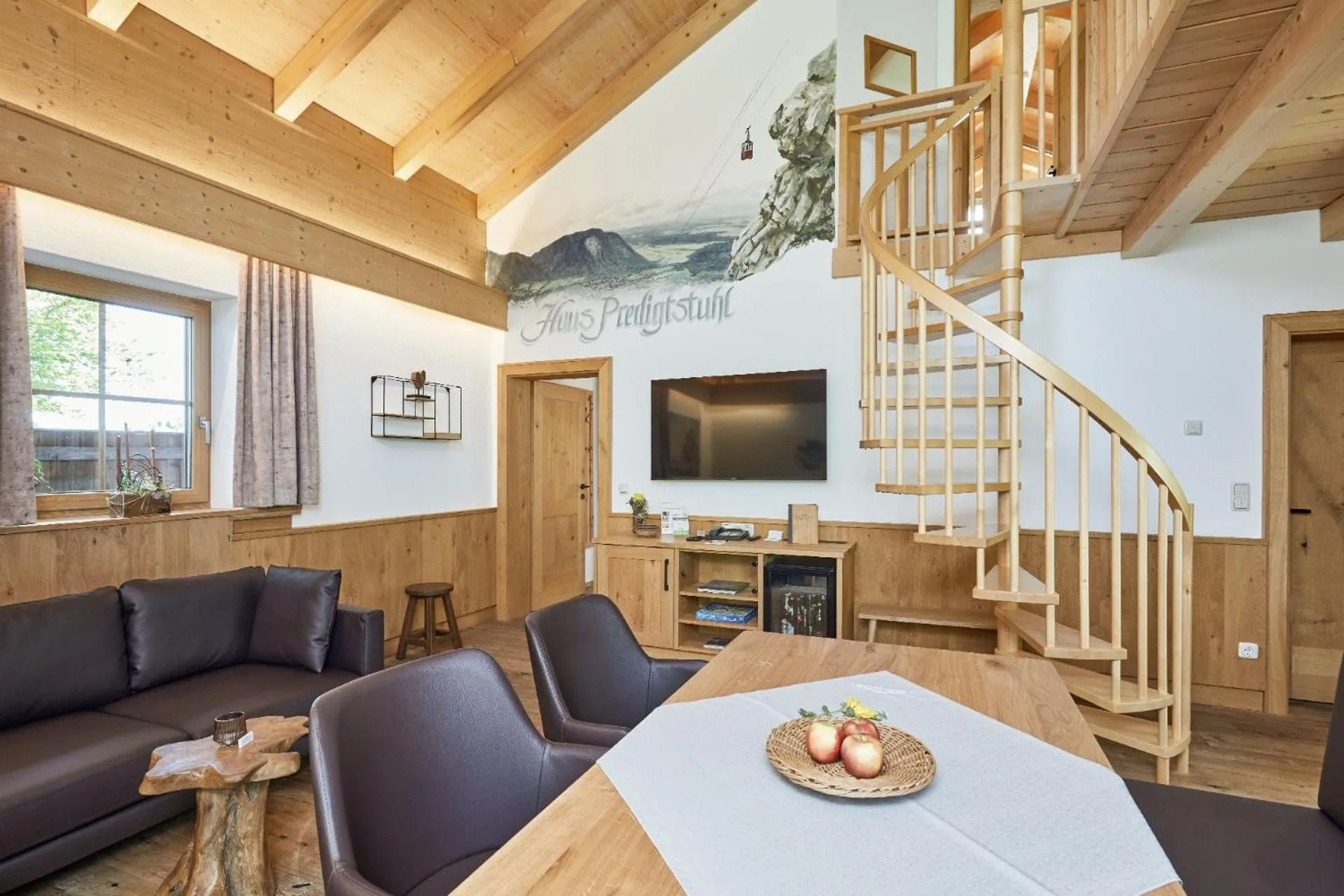 TV and multimedia in Bayern Chalets bei Salzburg und Berchtesgaden mit Whirlpool und Sauna