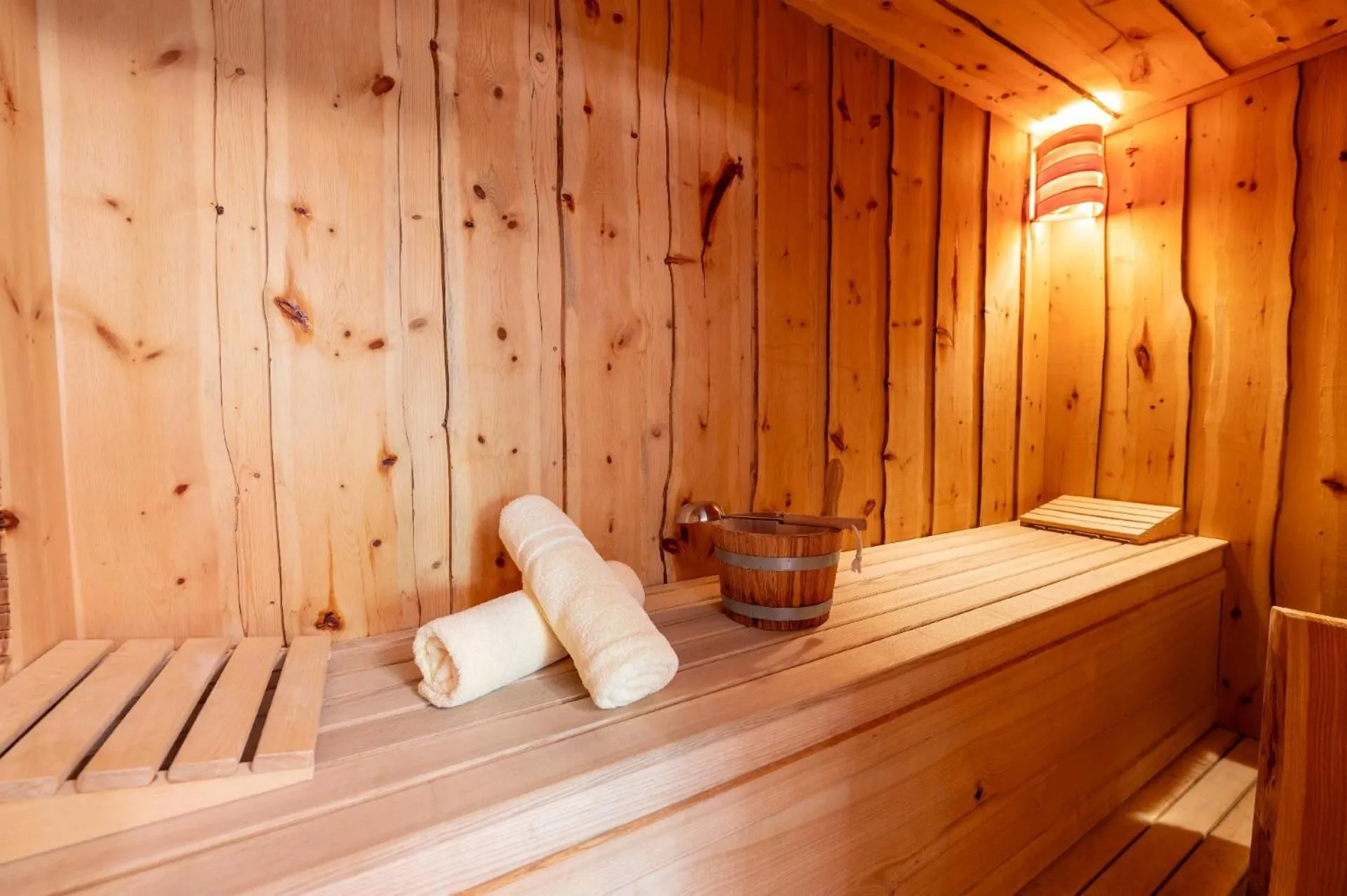 Sauna in Bayern Chalets bei Salzburg und Berchtesgaden mit Whirlpool und Sauna