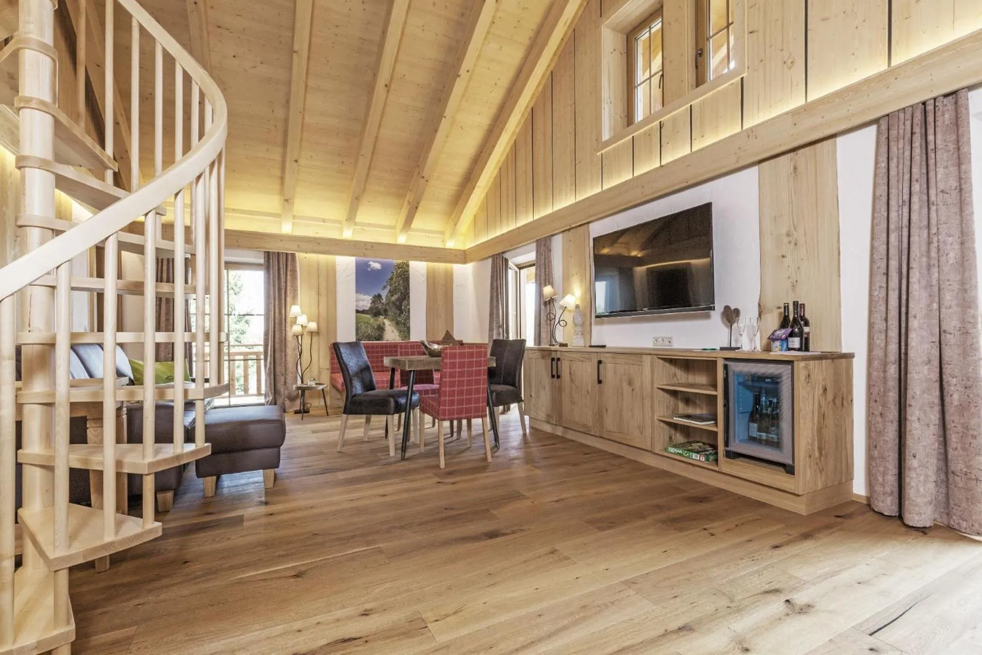 Living room in Bayern Chalets bei Salzburg und Berchtesgaden mit Whirlpool und Sauna