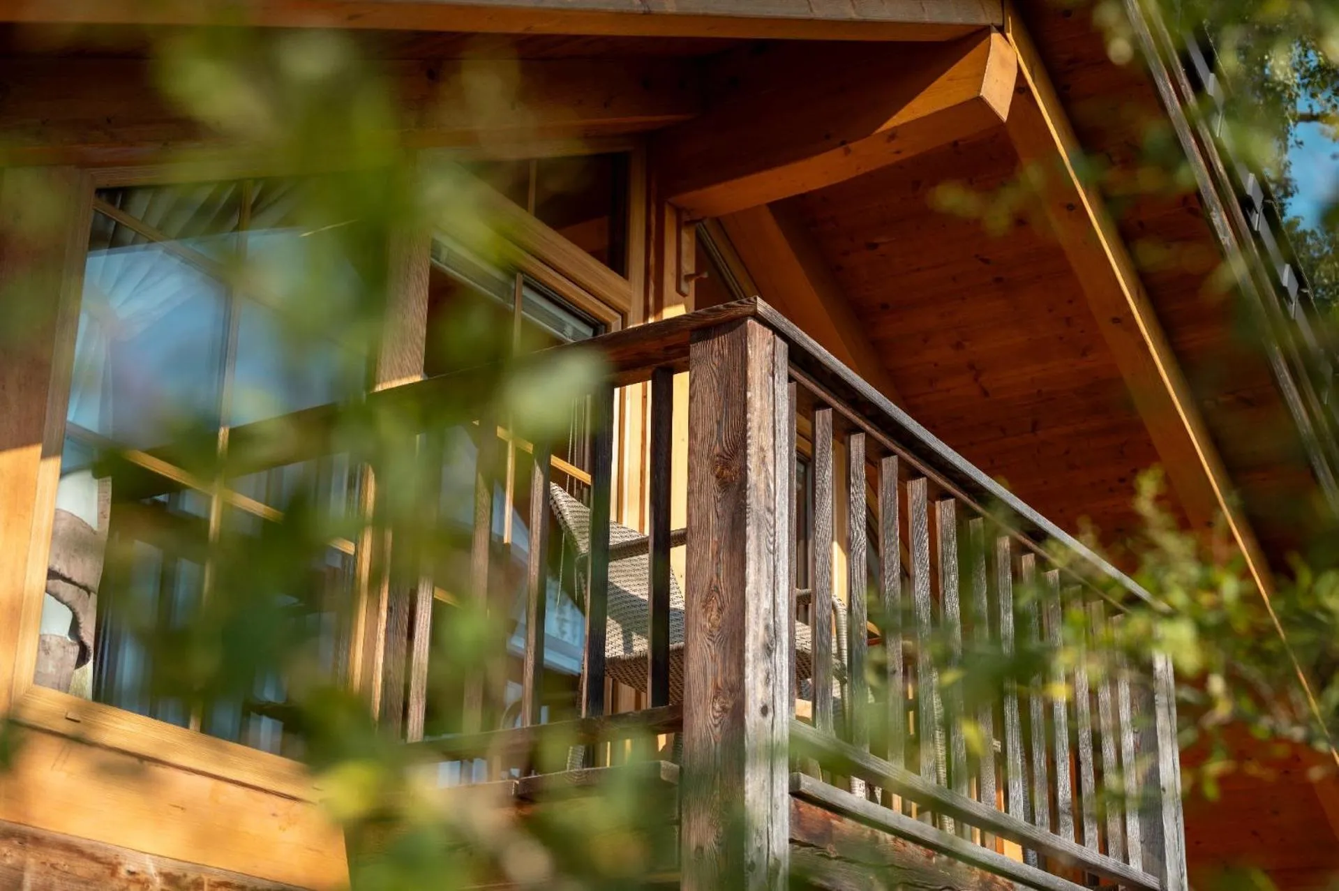 Property building in Bayern Chalets bei Salzburg und Berchtesgaden mit Whirlpool und Sauna