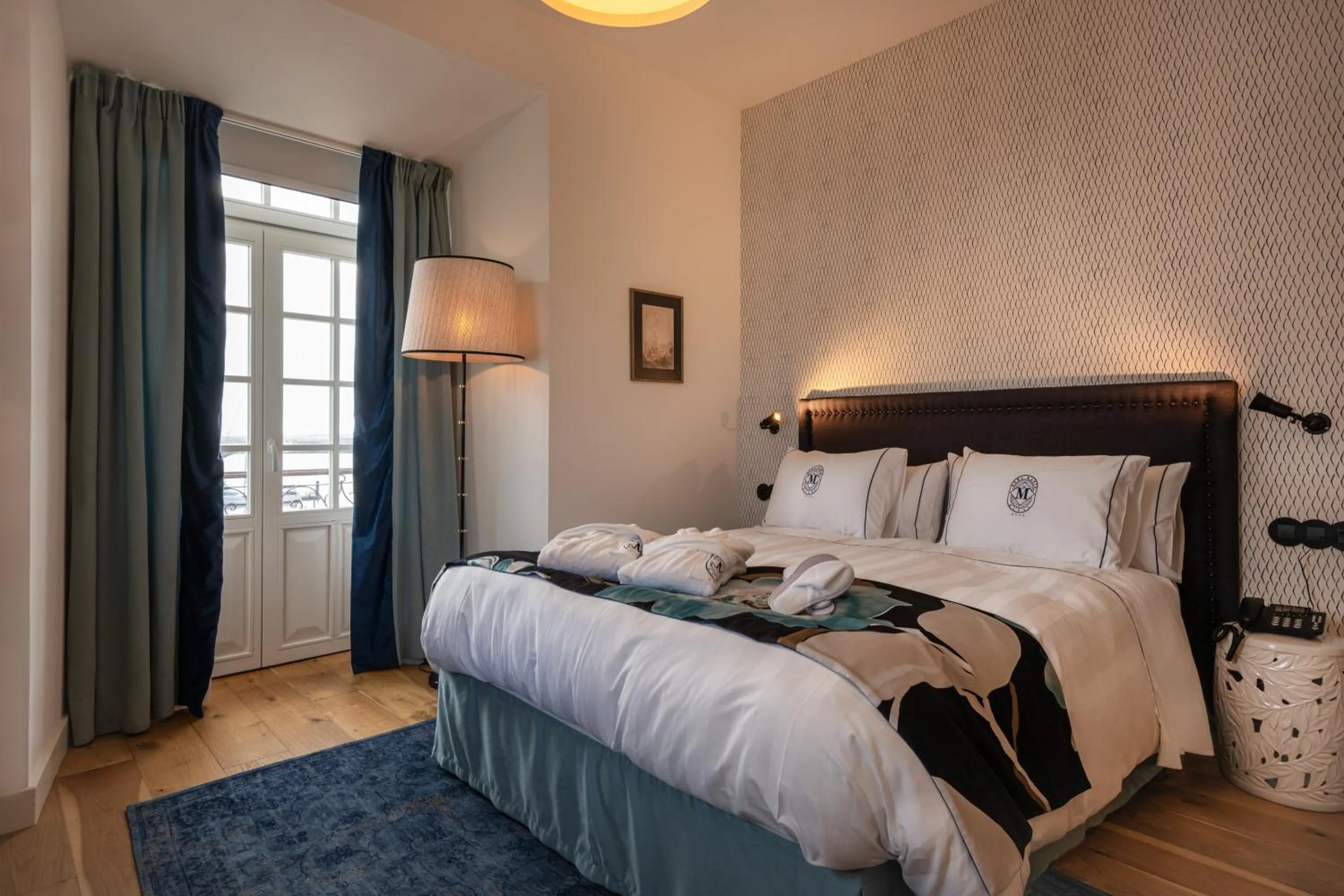 Bed in Dona Maria Hotel