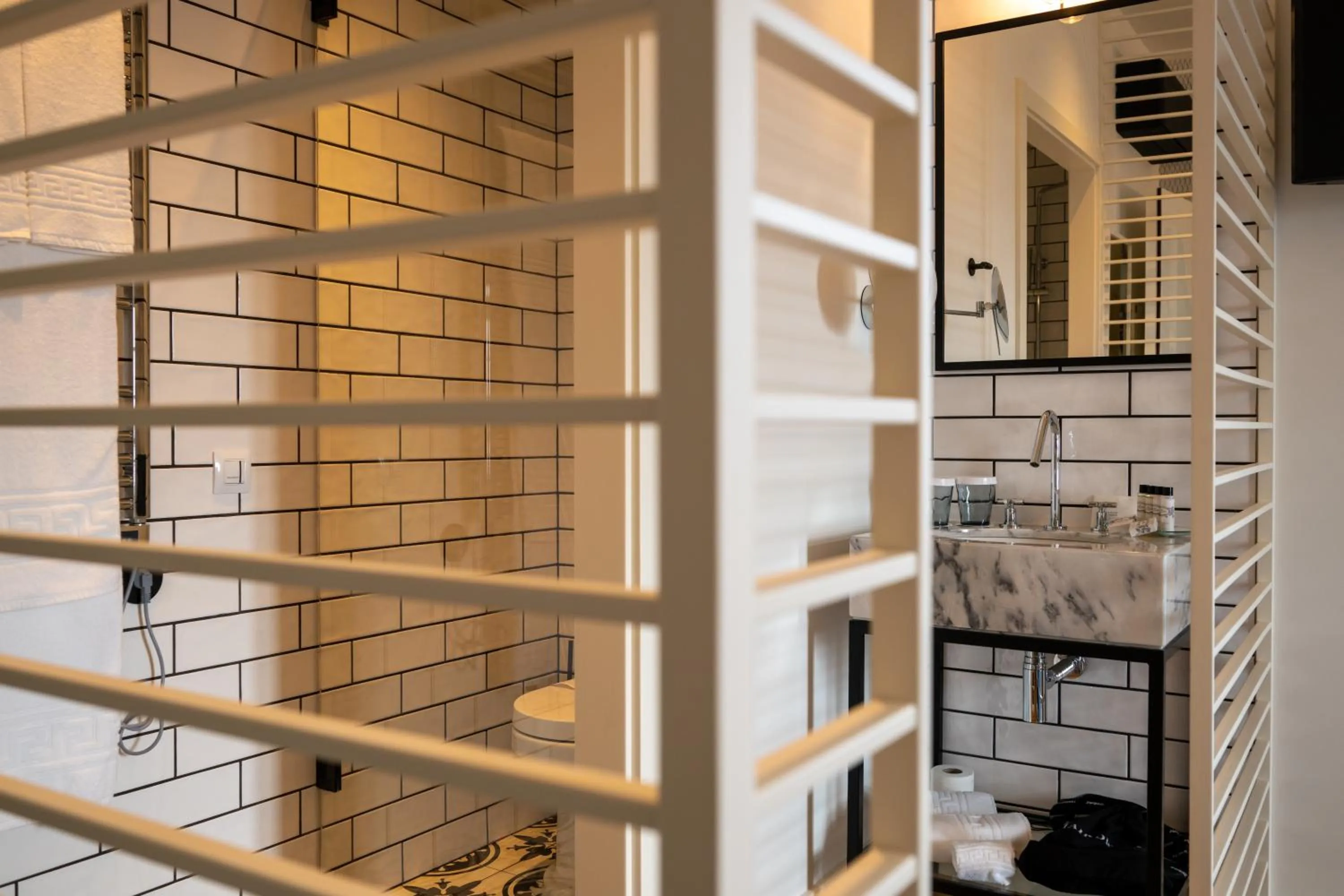 Shower in Dona Maria Hotel