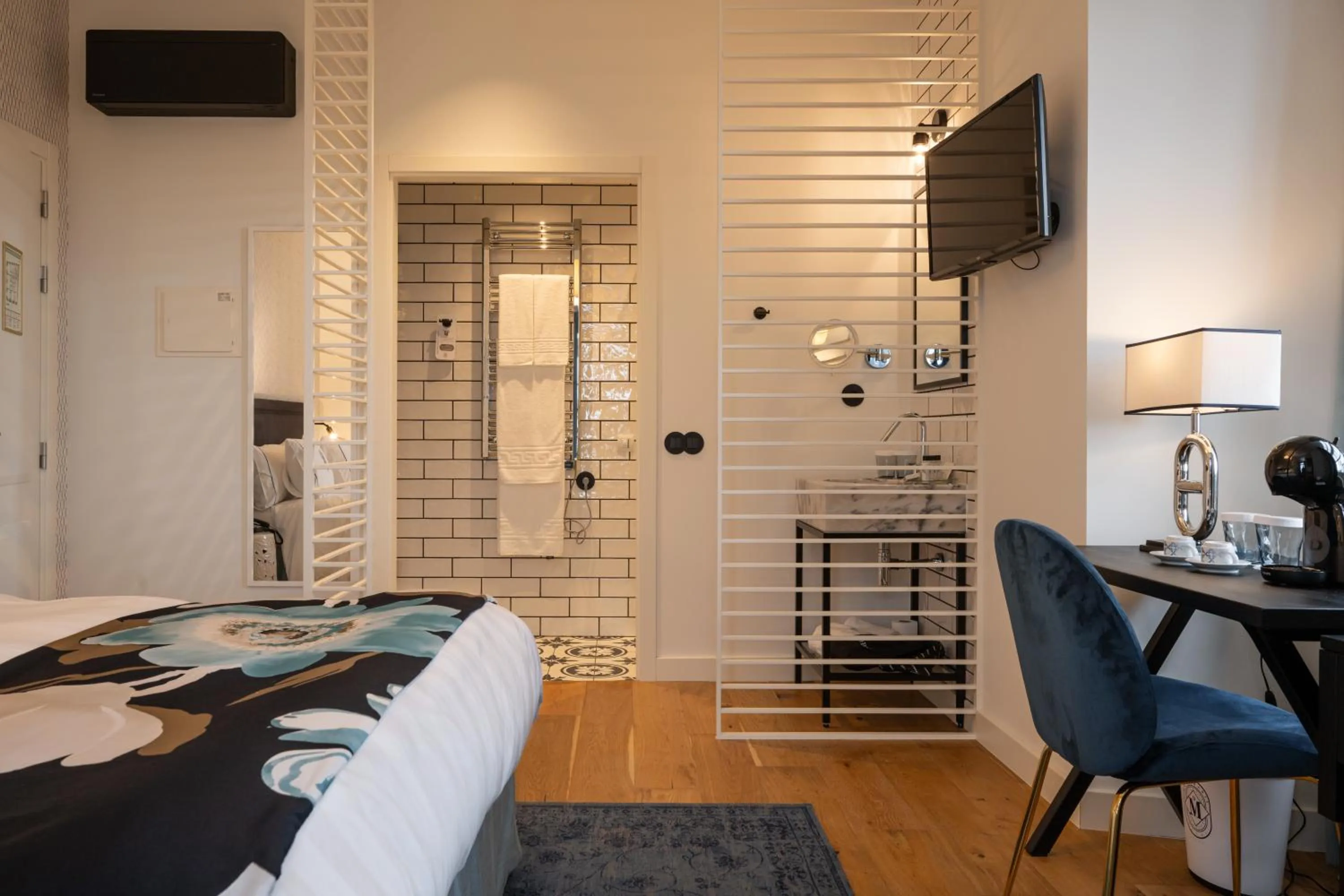 Bed in Dona Maria Hotel