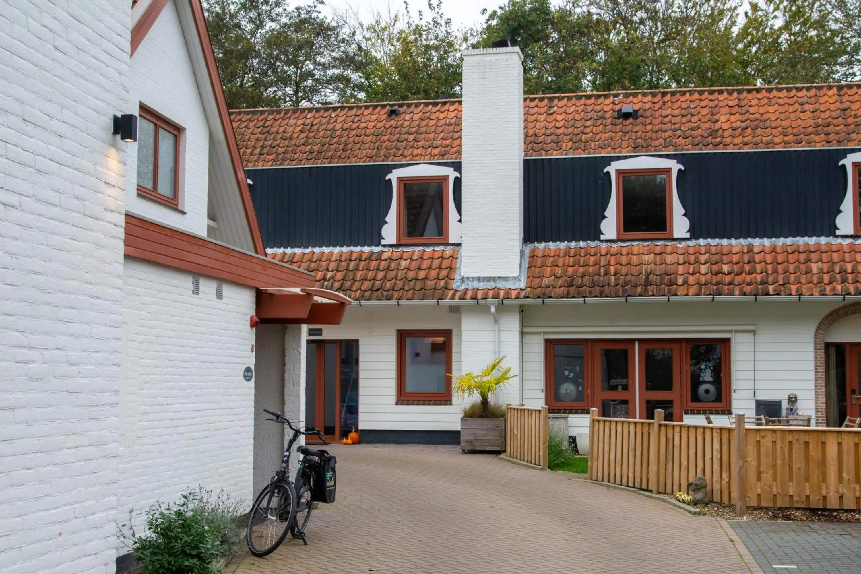 Property building in Strandhotel de Logerij Renesse