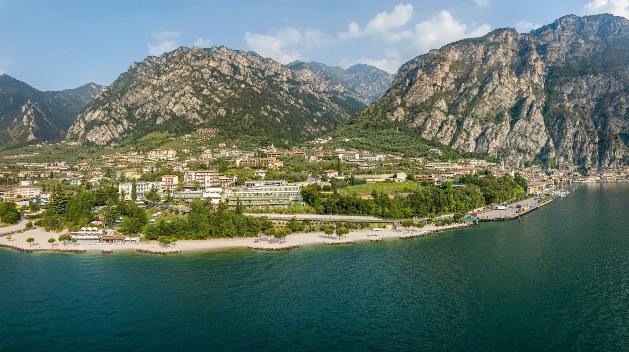 Natural landscape in Hotel Garda Bellevue