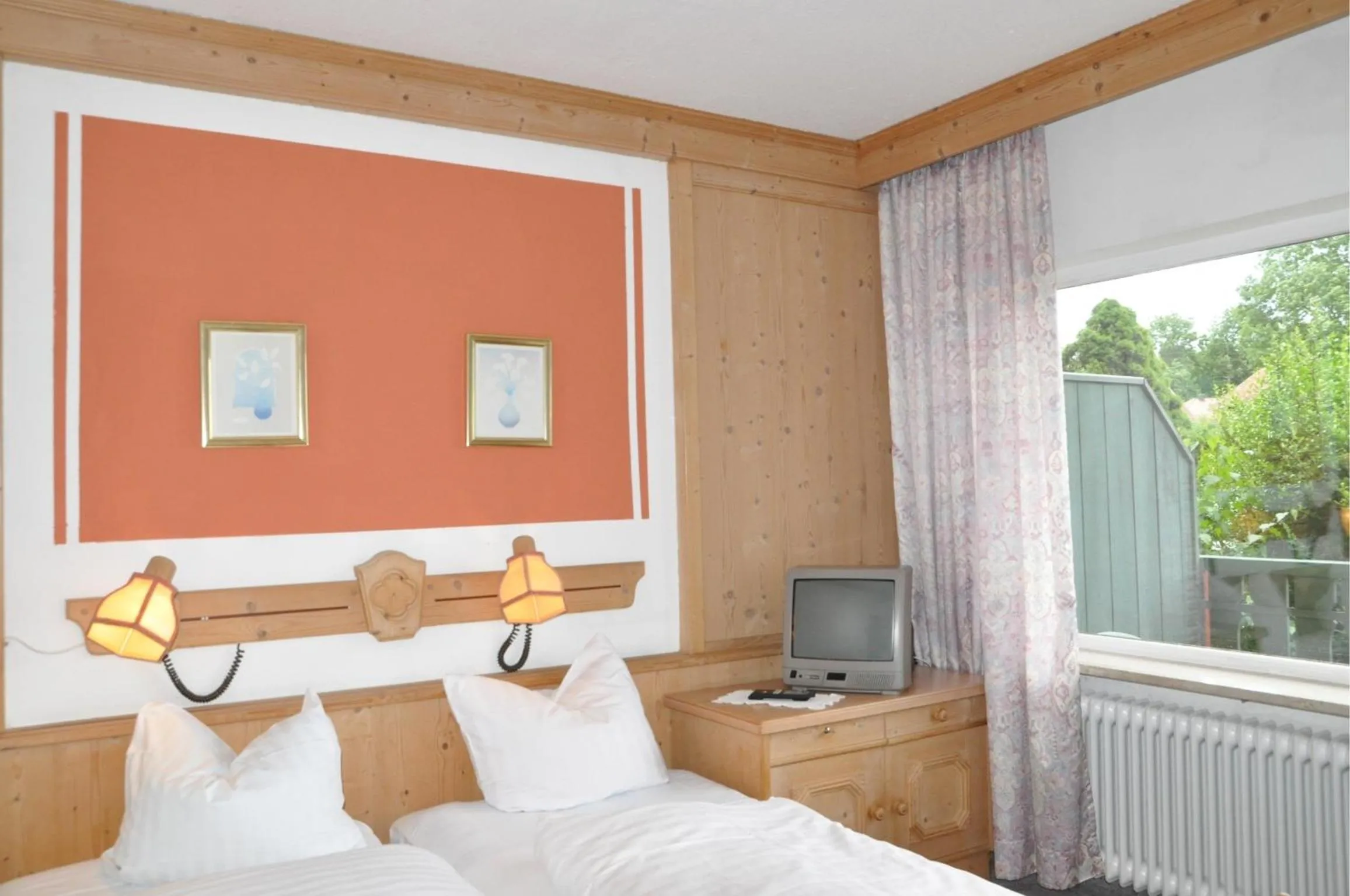 Decorative detail, Bed in Landgasthof Venushof