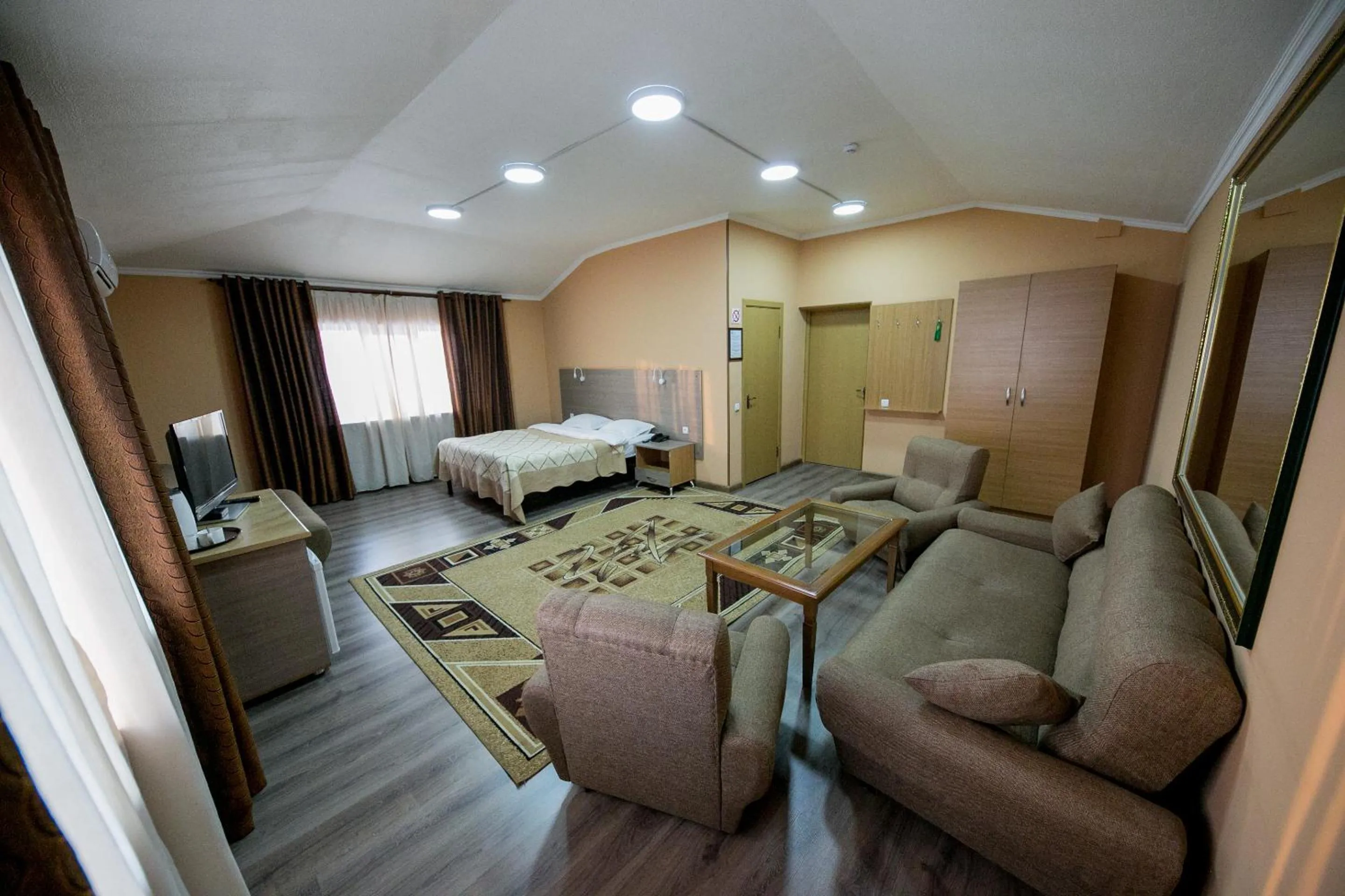 Bed in Hotel Flagman