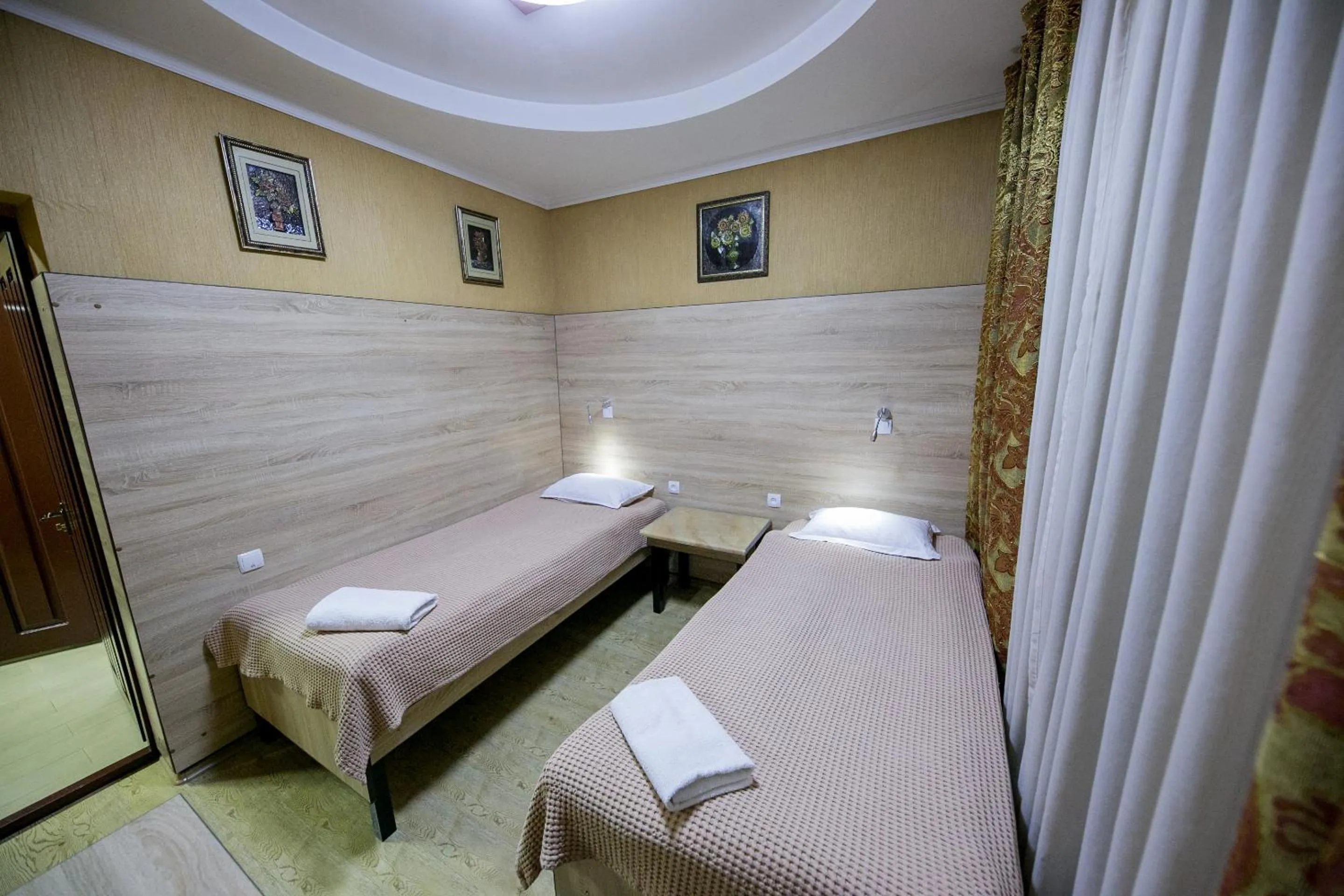 Bed in Hotel Flagman