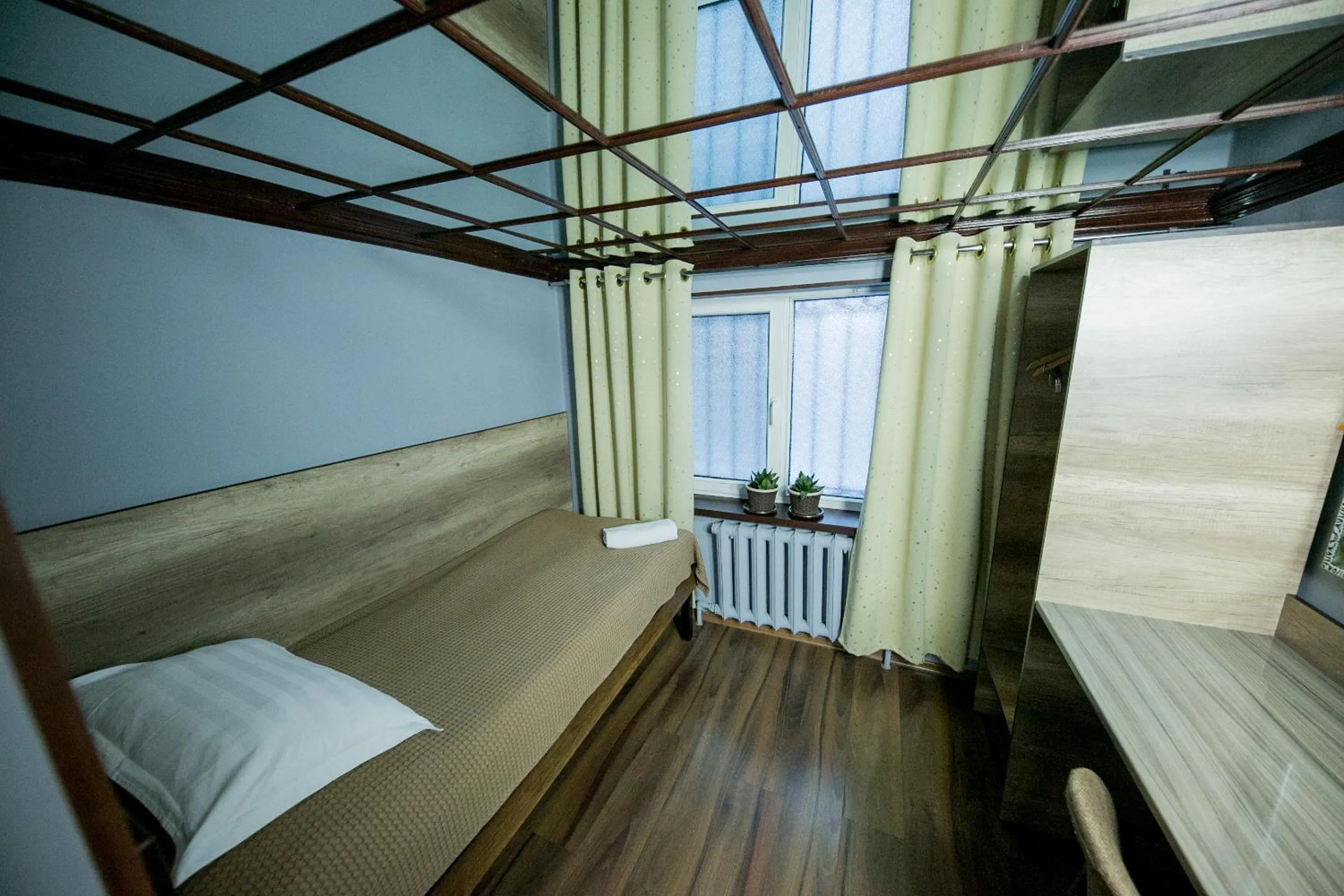 Bed in Hotel Flagman