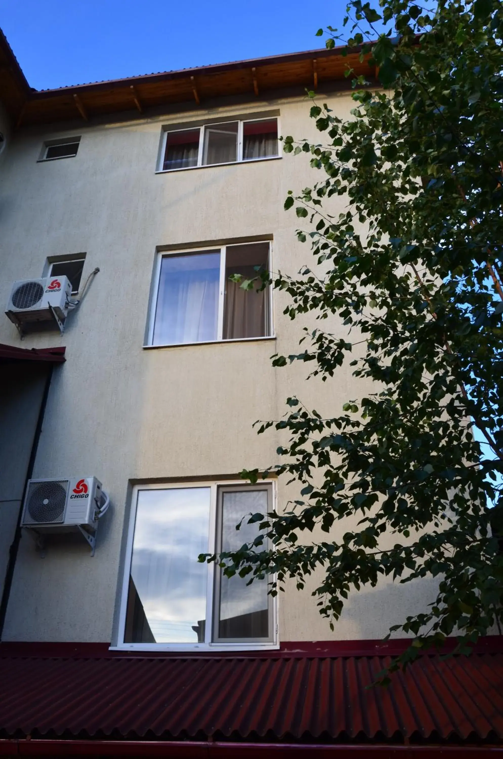 Property building in Hotel Flagman Property building in Hotel Flagman