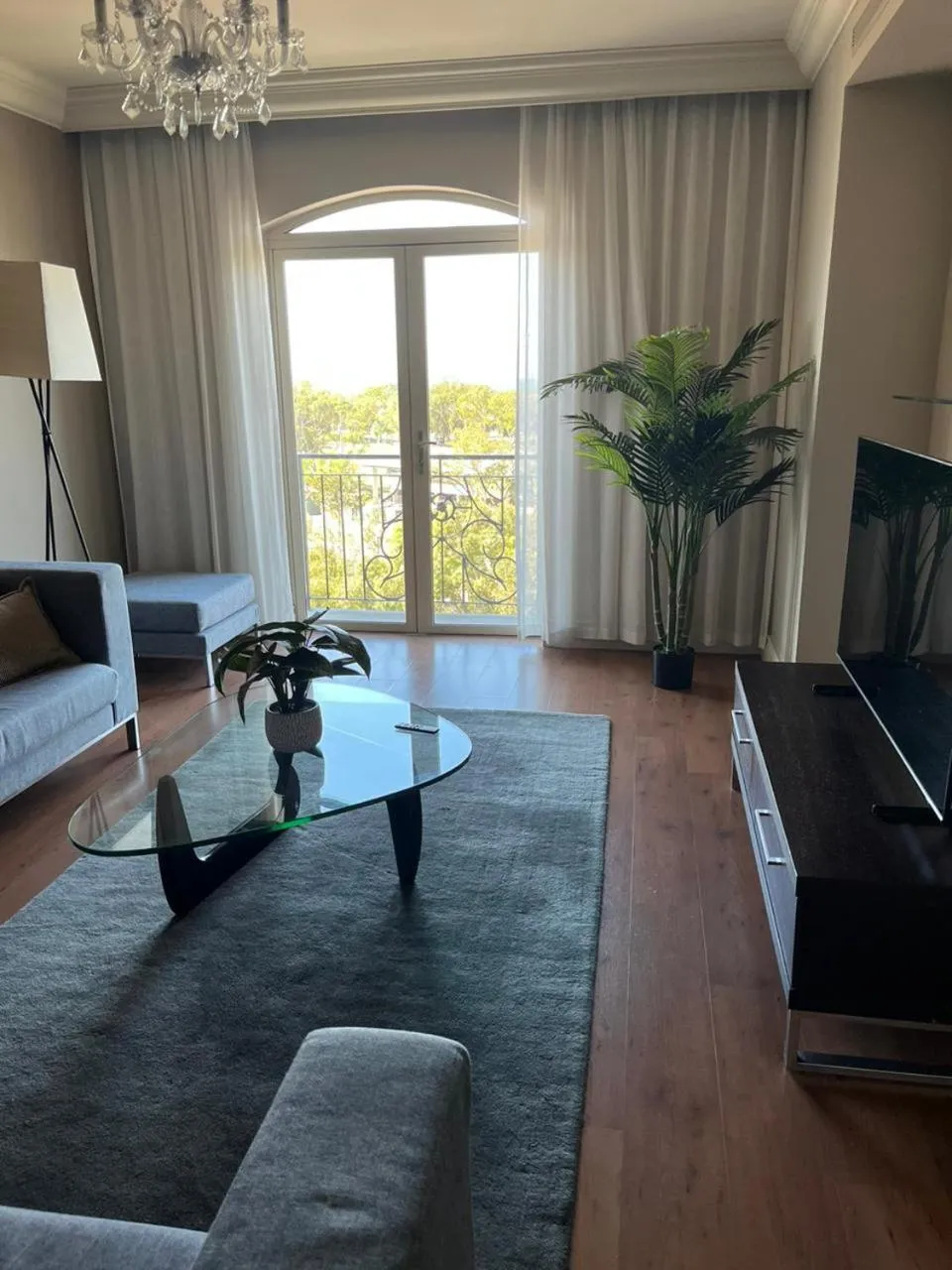 Living room in Cape Royale Luxury Suite