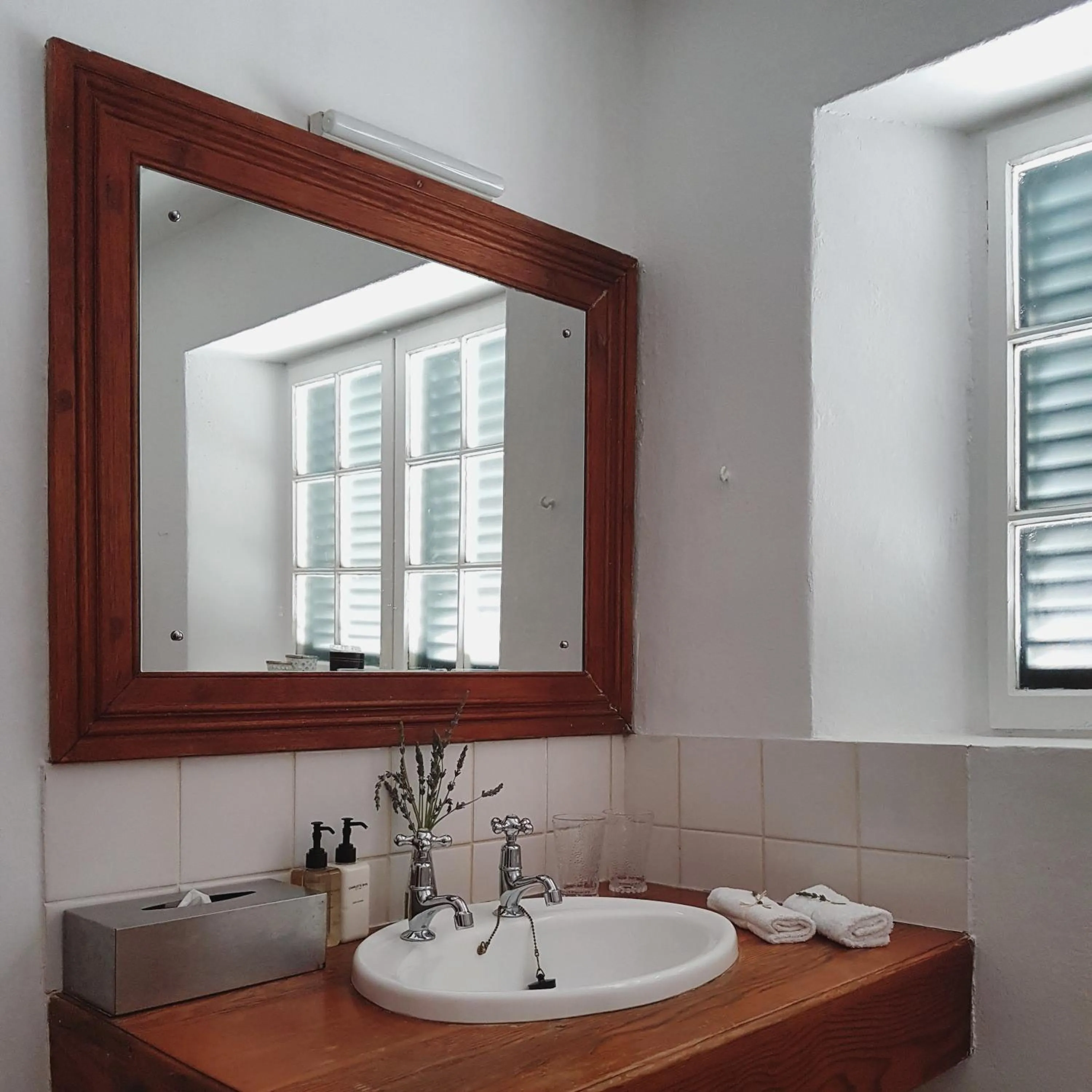 Bathroom in Wildekrans Country House
