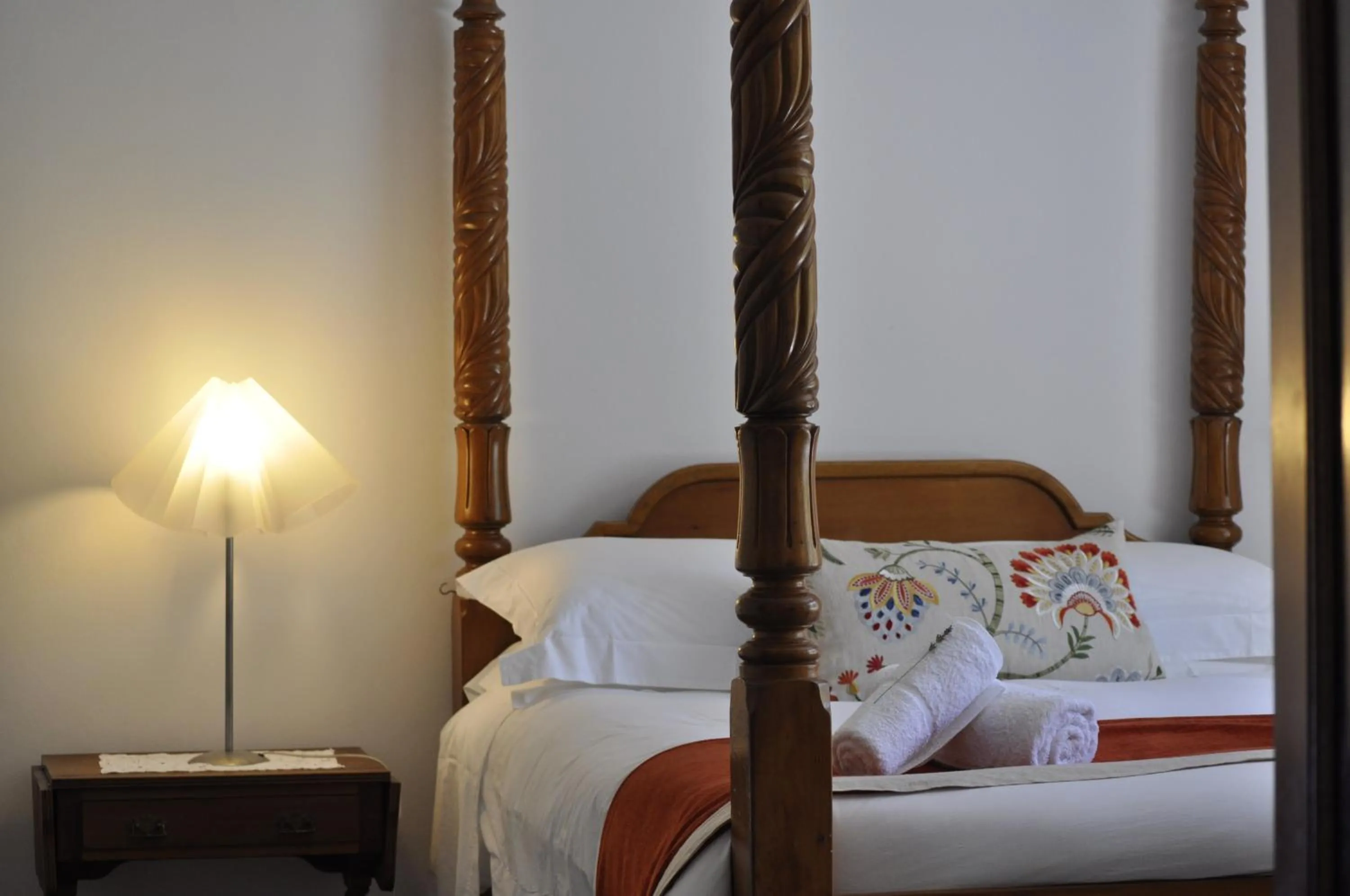 Decorative detail, Bed in Wildekrans Country House