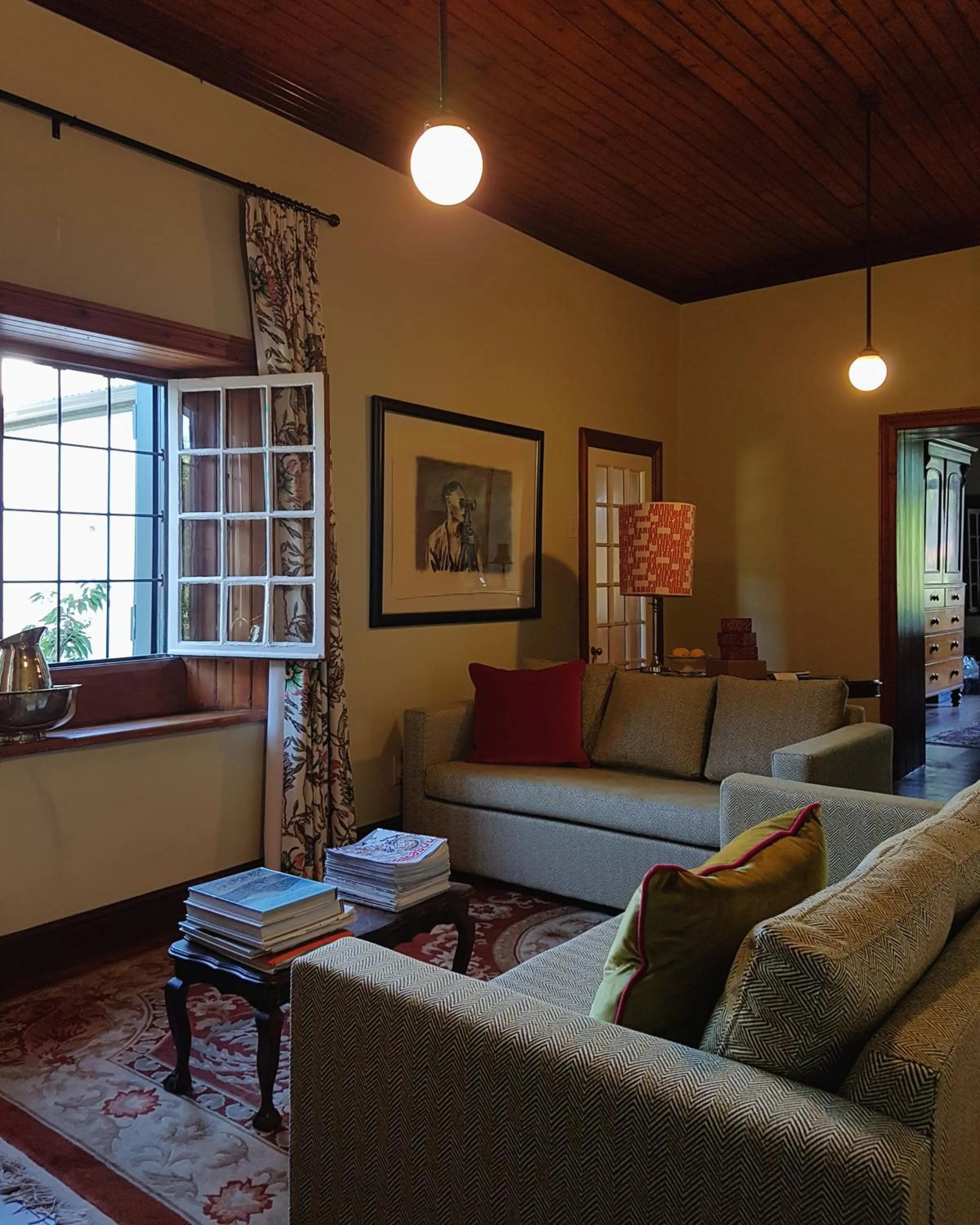 Library in Wildekrans Country House