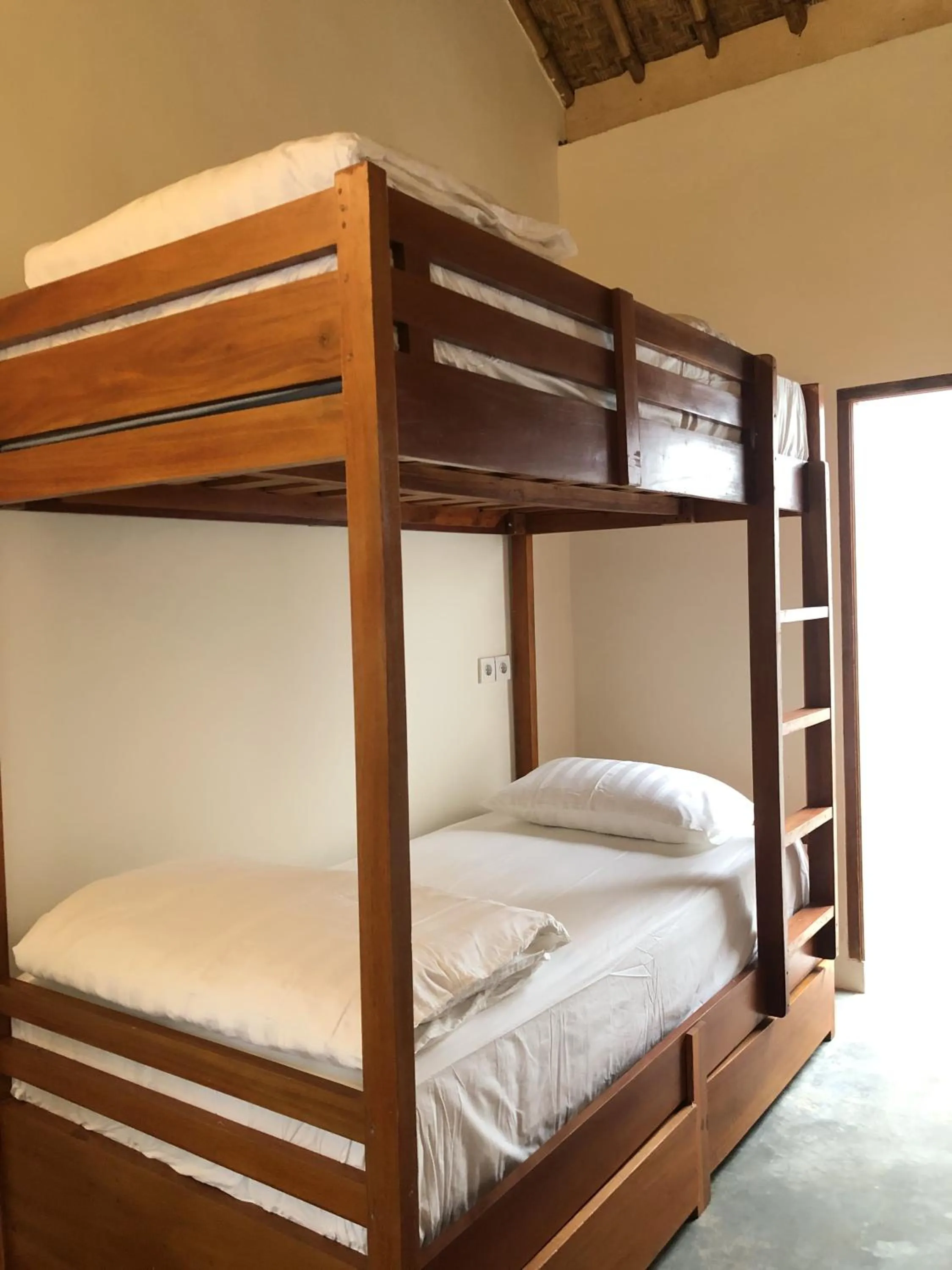 bunk bed, Bed in Roots Hotel Trawangan
