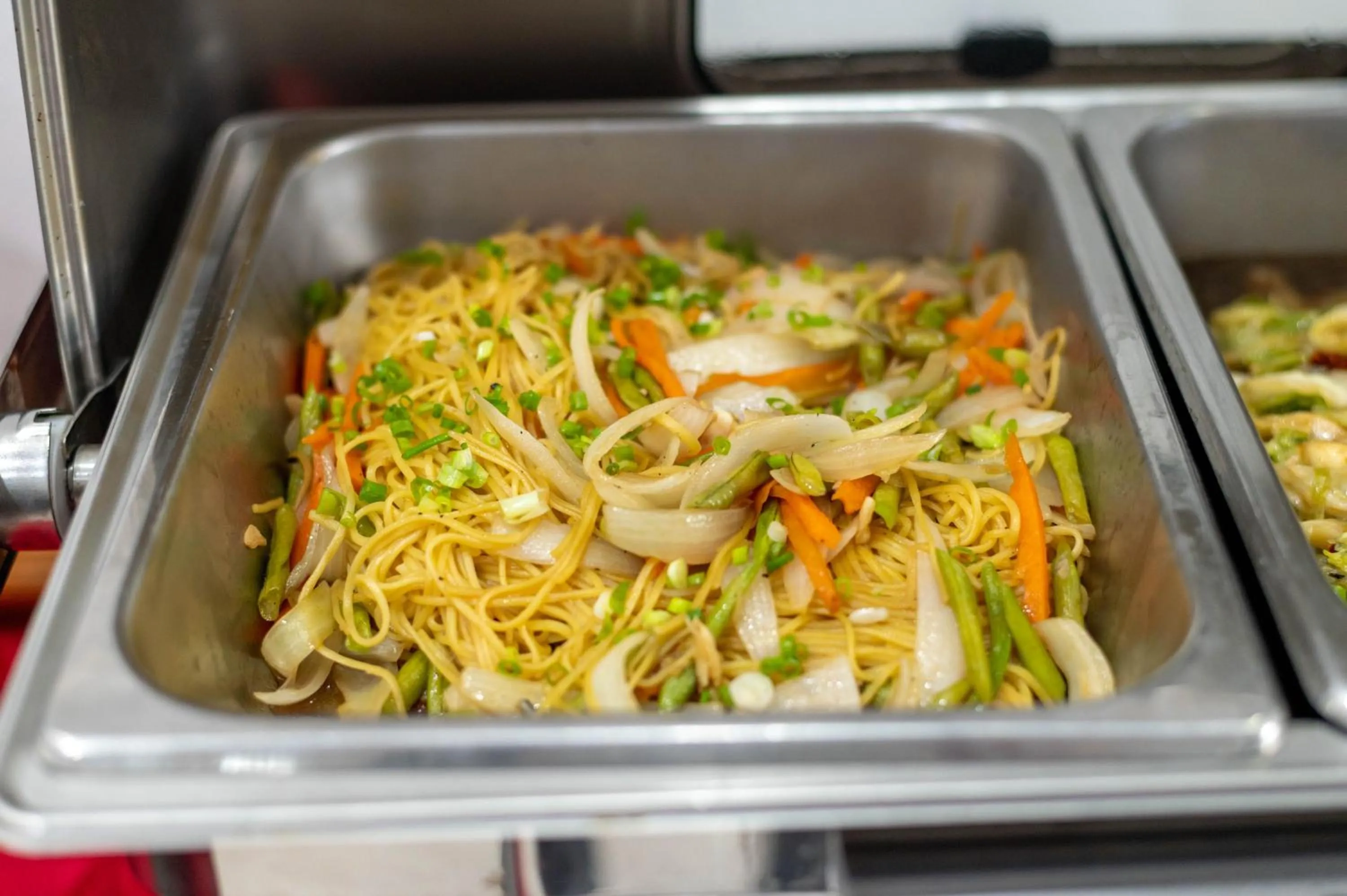 Restaurant/places to eat in Lisha Roungnakhone Hotel