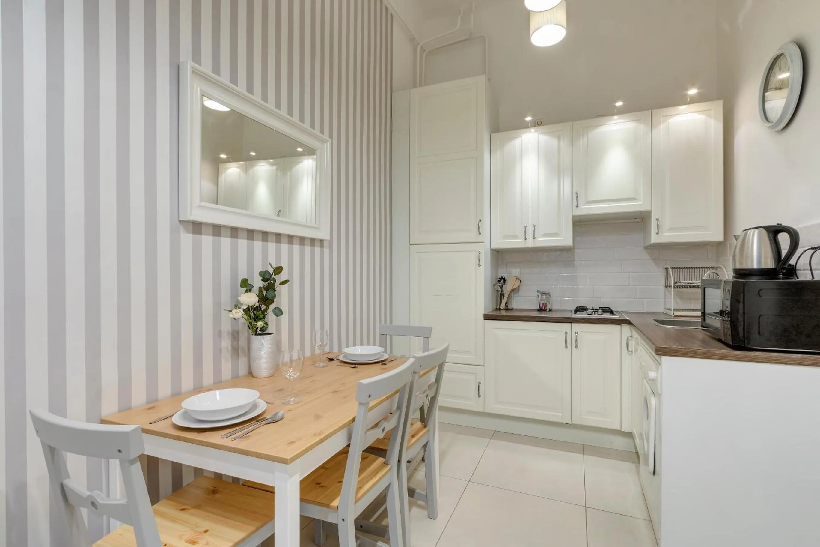 Kitchen or kitchenette in Fashion Street Luxury Apartment