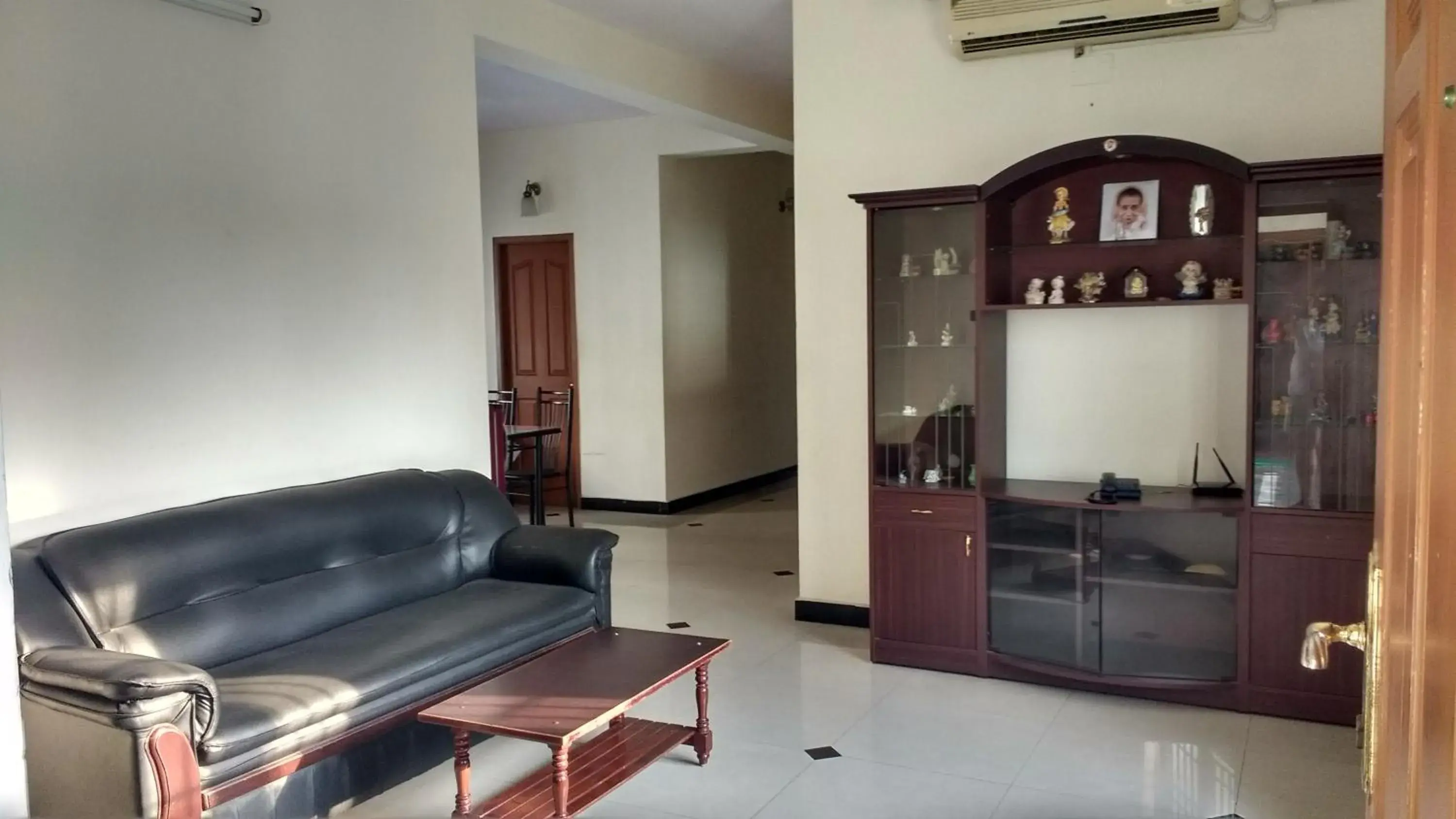 Roshini Serviced Apartments Roshini Serviced Apartments