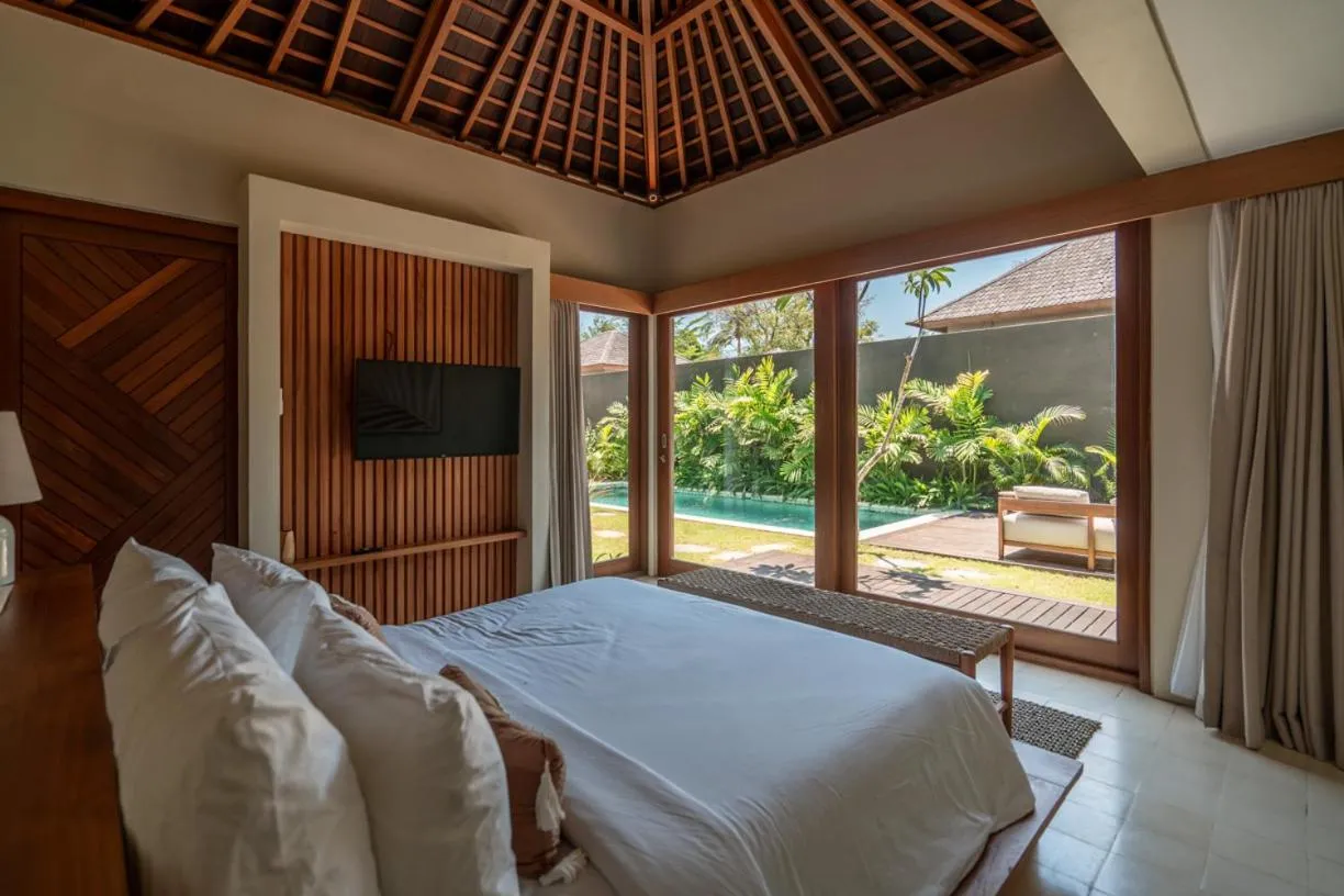 Bed in Cocana Resort Gili Trawangan