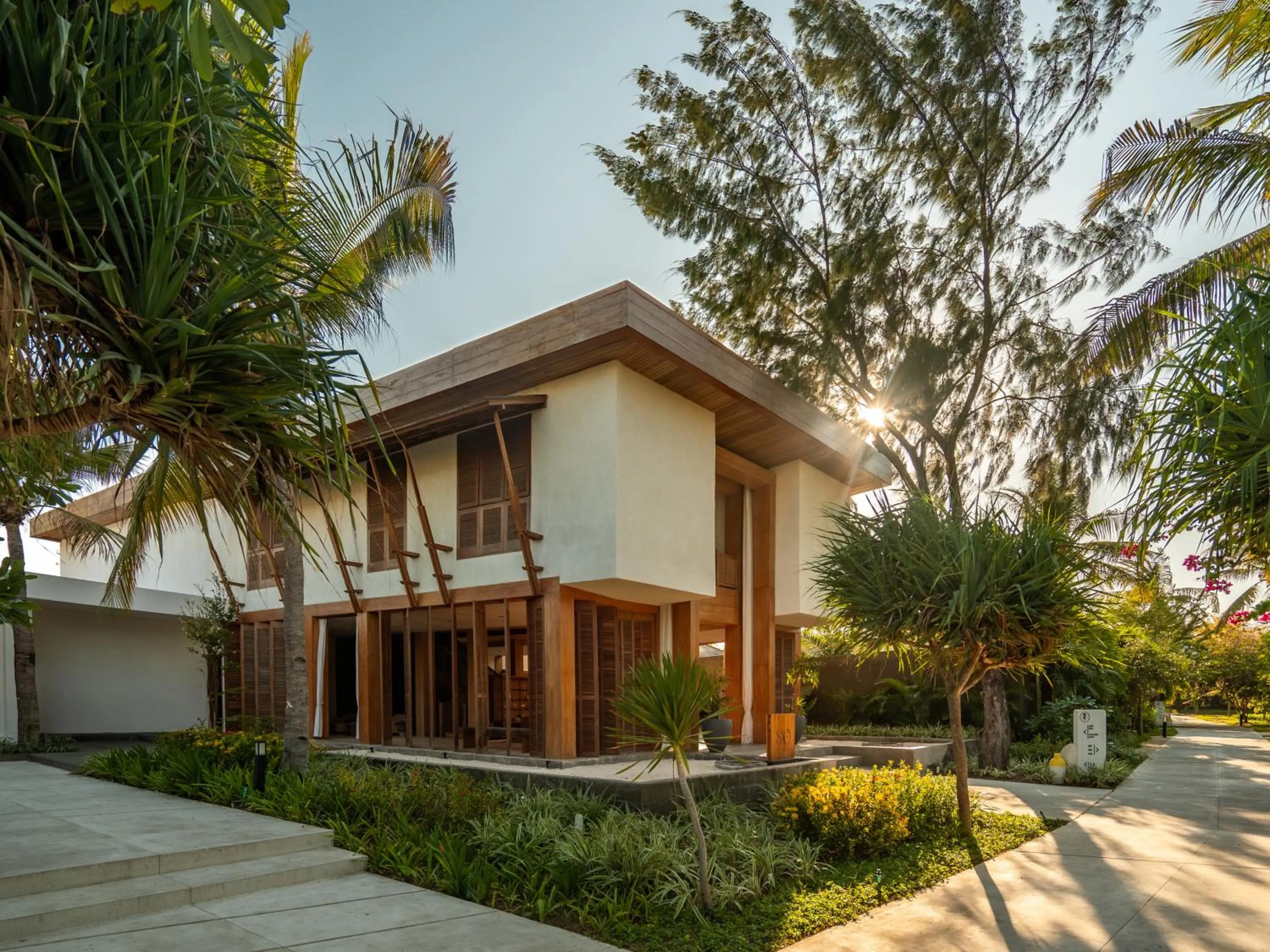 Property building in Cocana Resort Gili Trawangan