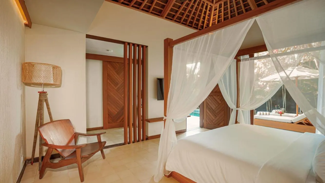 Bed in Cocana Resort Gili Trawangan