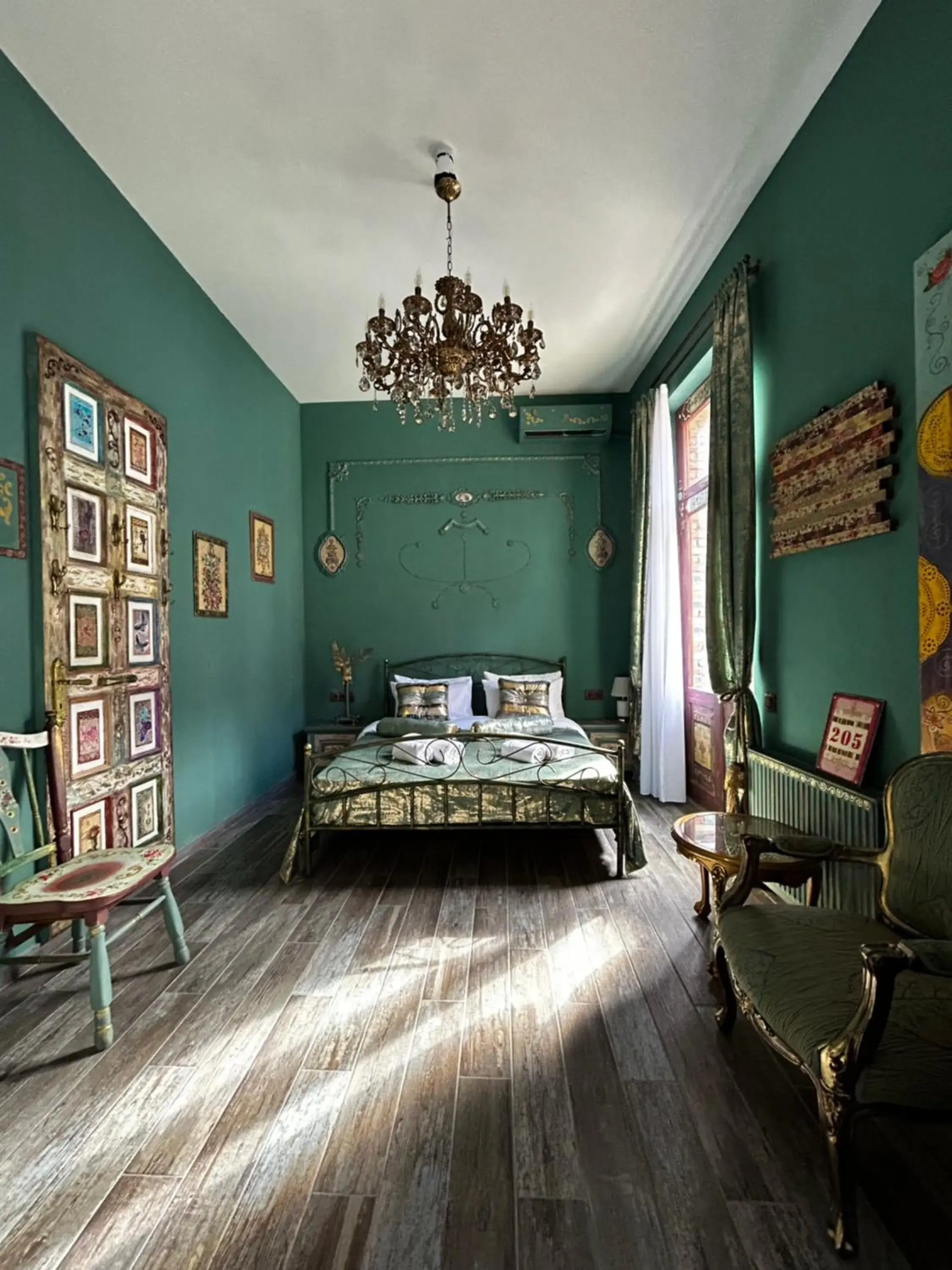 Family Room - single occupancy in Hotel Zerta Old Tbilisi Family Room - single occupancy in Hotel Zerta Old Tbilisi