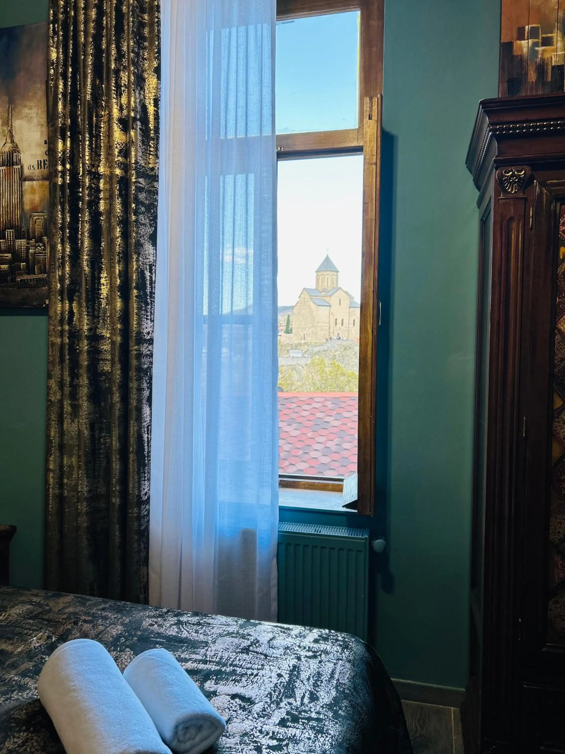 Bed in Hotel Zerta Old Tbilisi