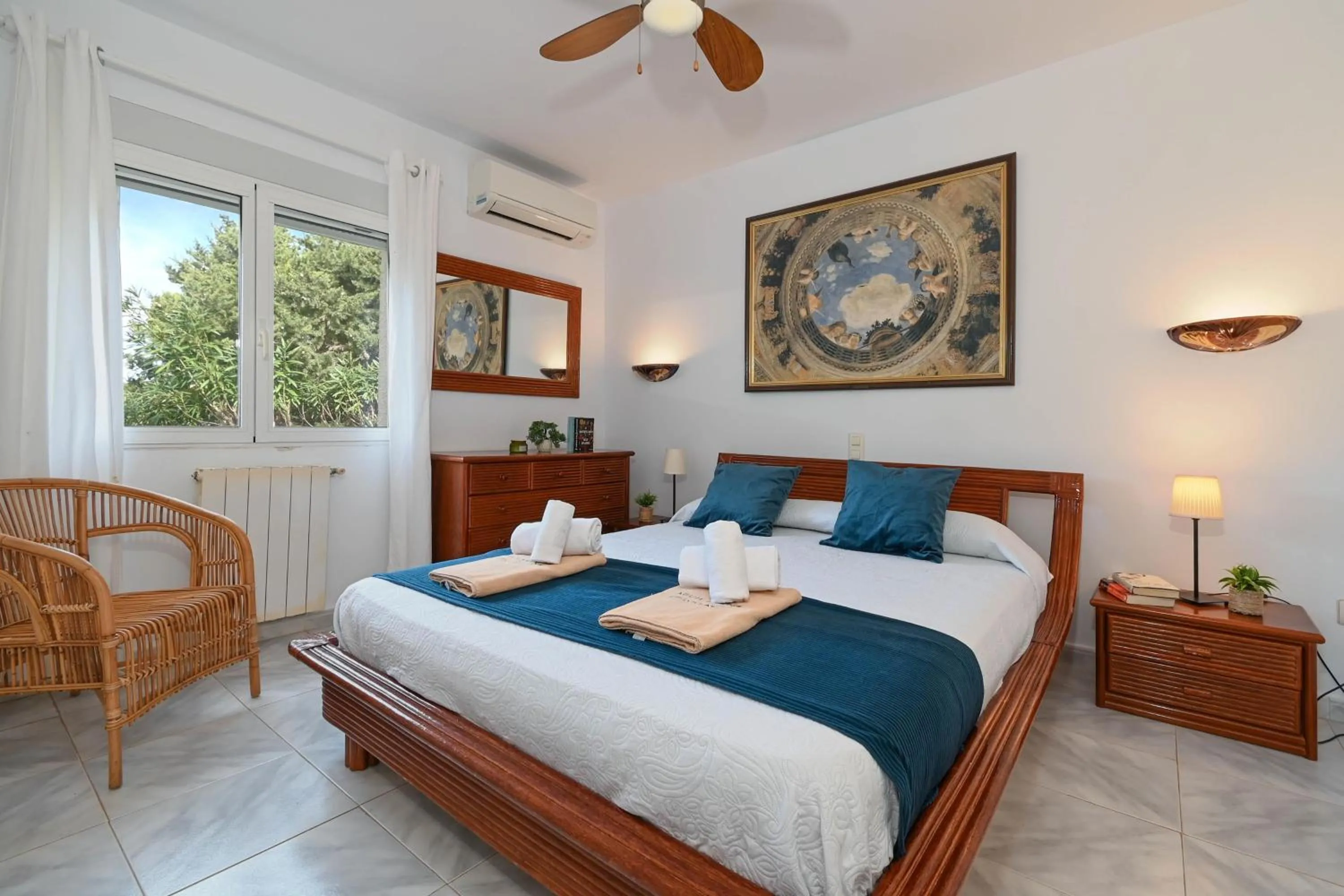 Other, Bed in Villa Hermosa by Aguilarent