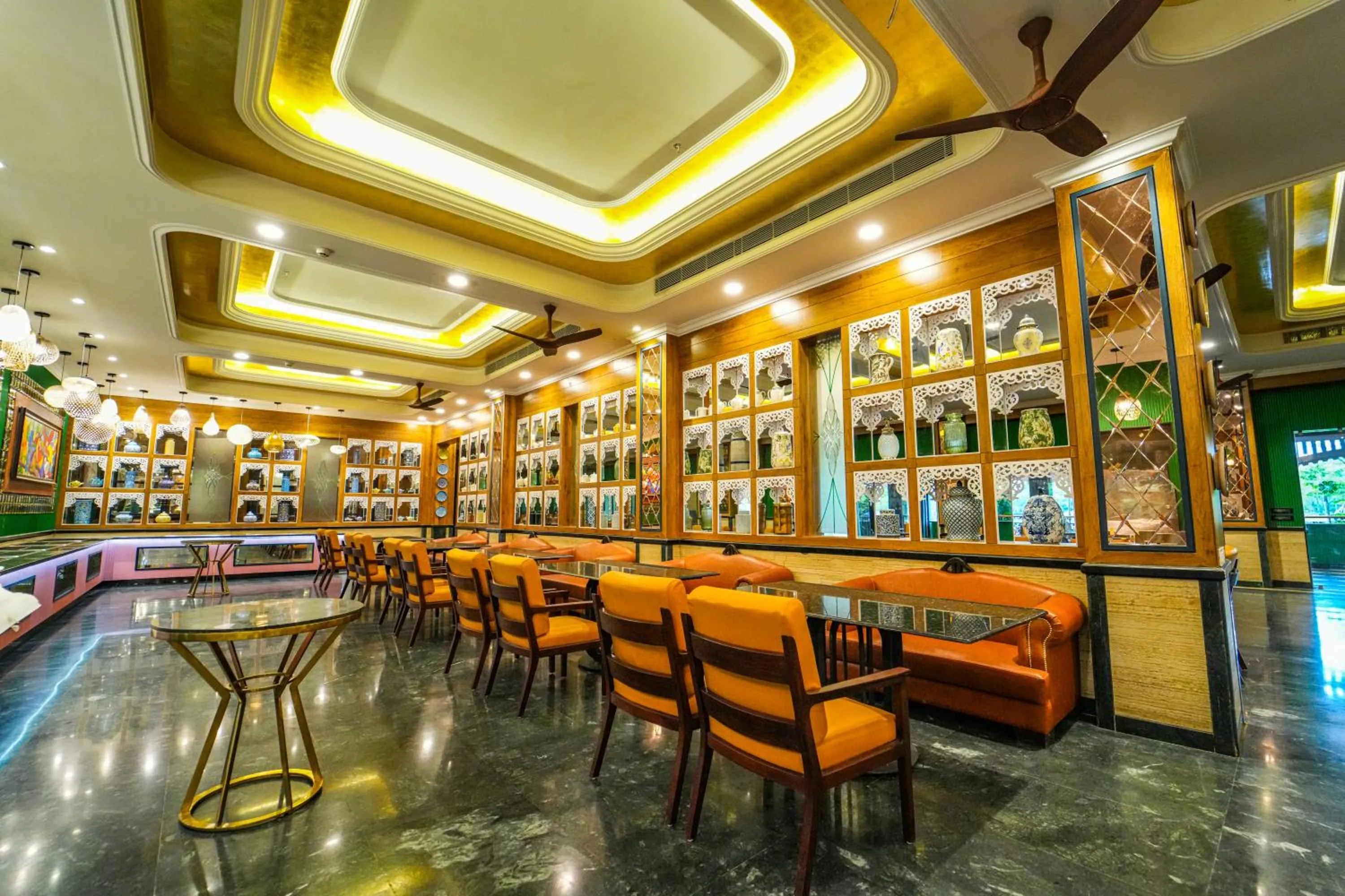 Banquet/Function facilities in Mayfair Oasis Resort & Convention