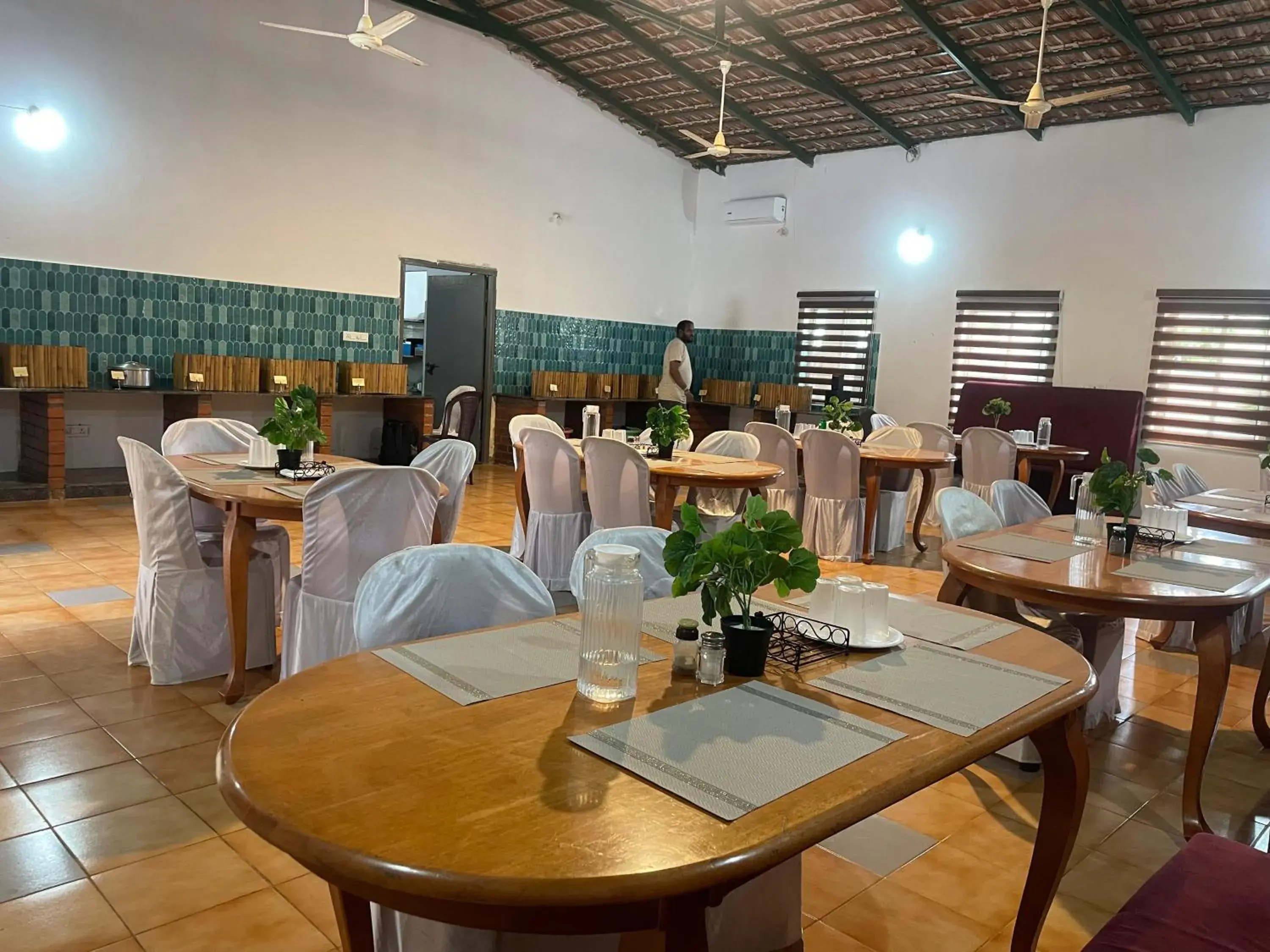Restaurant/places to eat in Nisarga Resort Restaurant/places to eat in Nisarga Resort