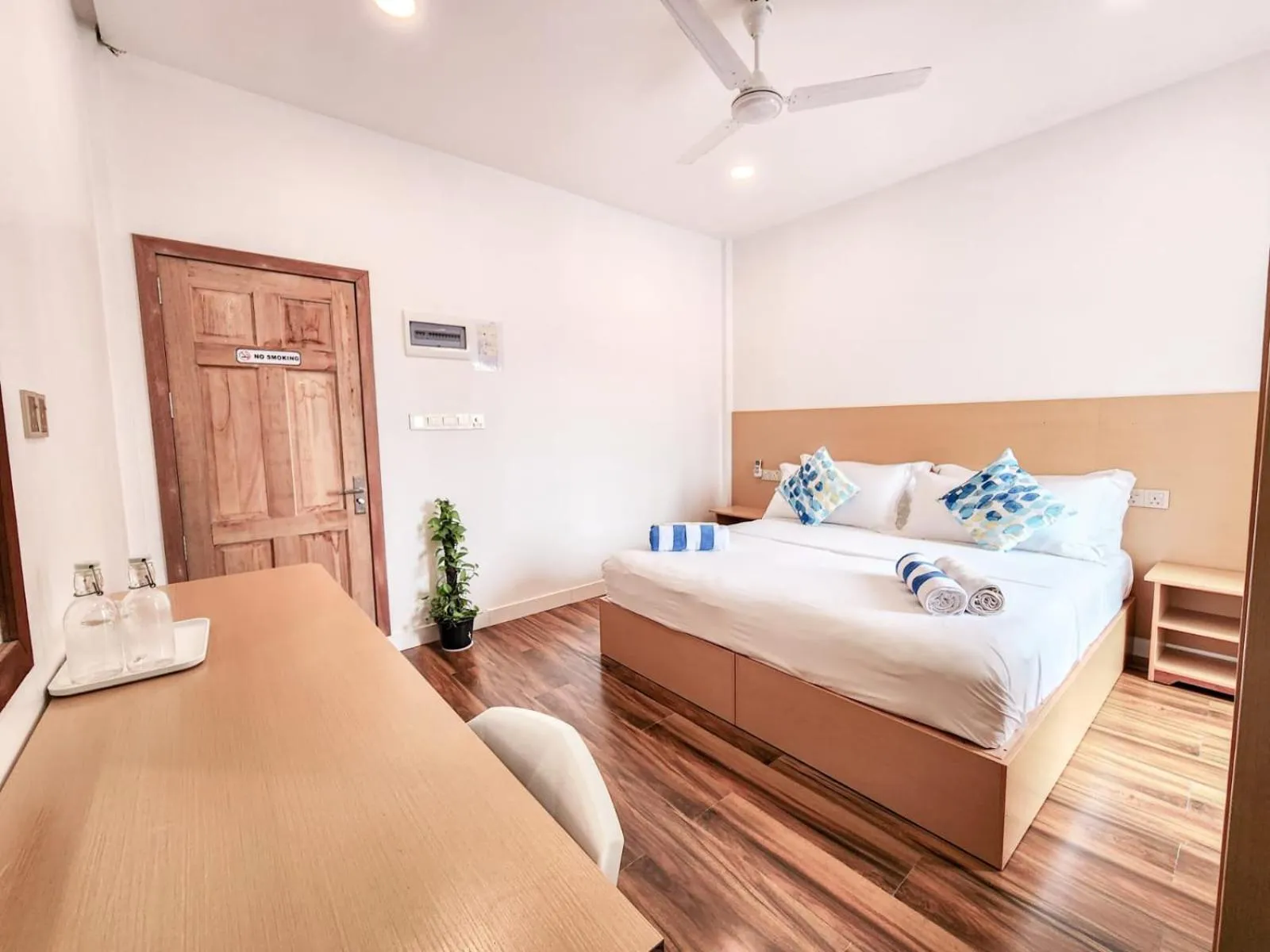 Bed in Raalhu Fonu Maldives