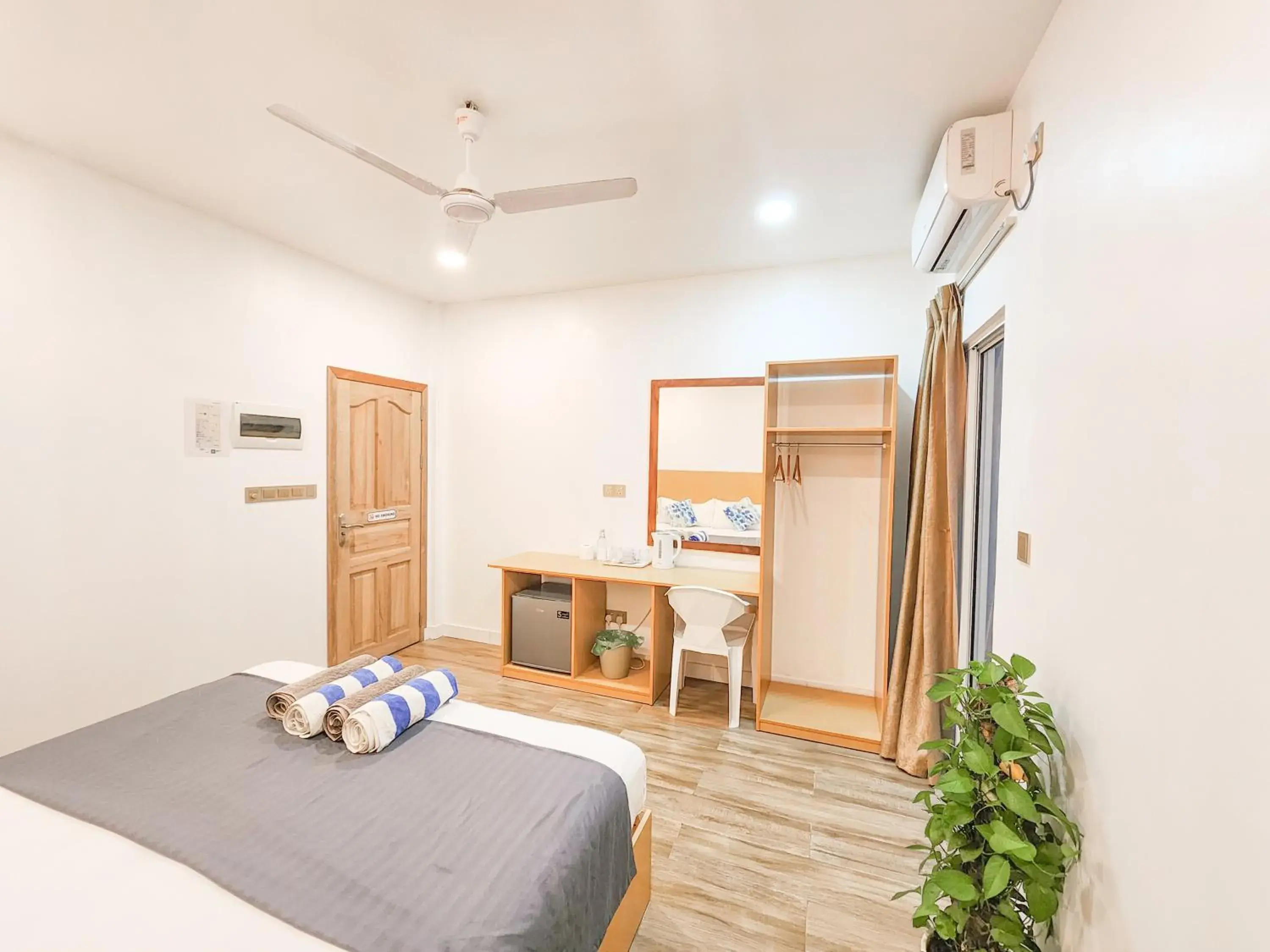 Deluxe Double Room with Balcony in Raalhu Fonu Maldives Deluxe Double Room with Balcony in Raalhu Fonu Maldives