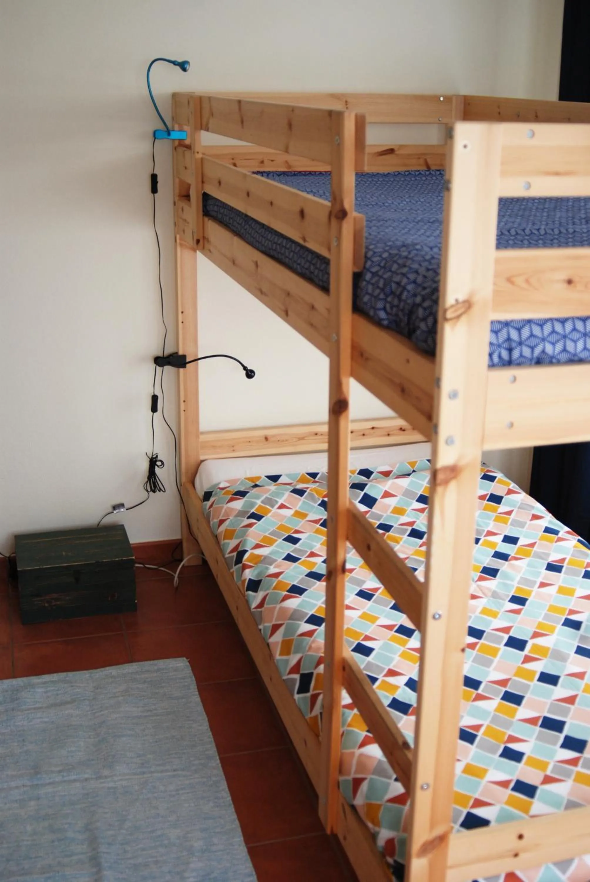 Bed in 6-Bed Mixed Dormitory Room in Hakuna Matata Hostel