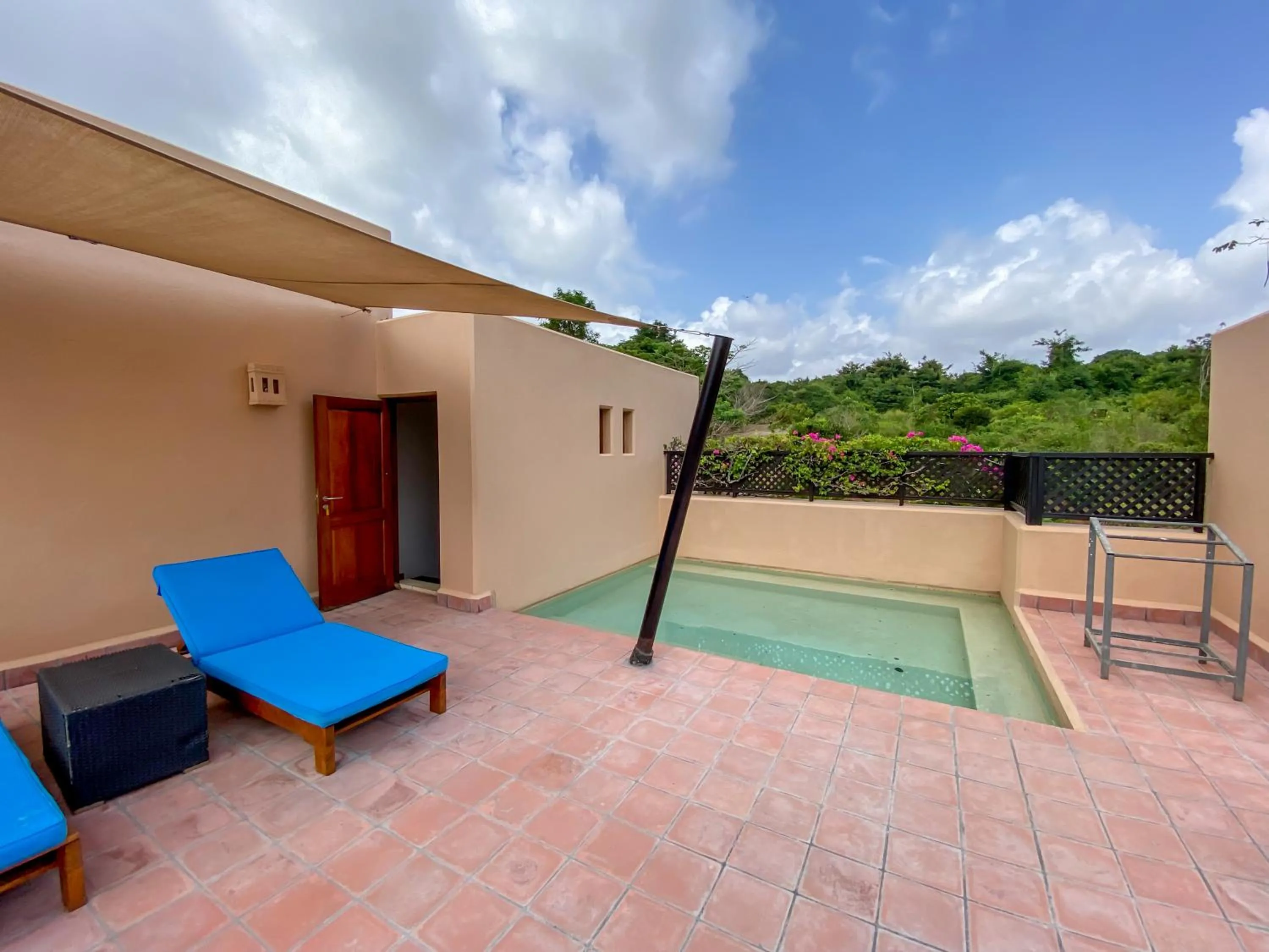 Villa with Private Pool in Vipingo Ridge limited