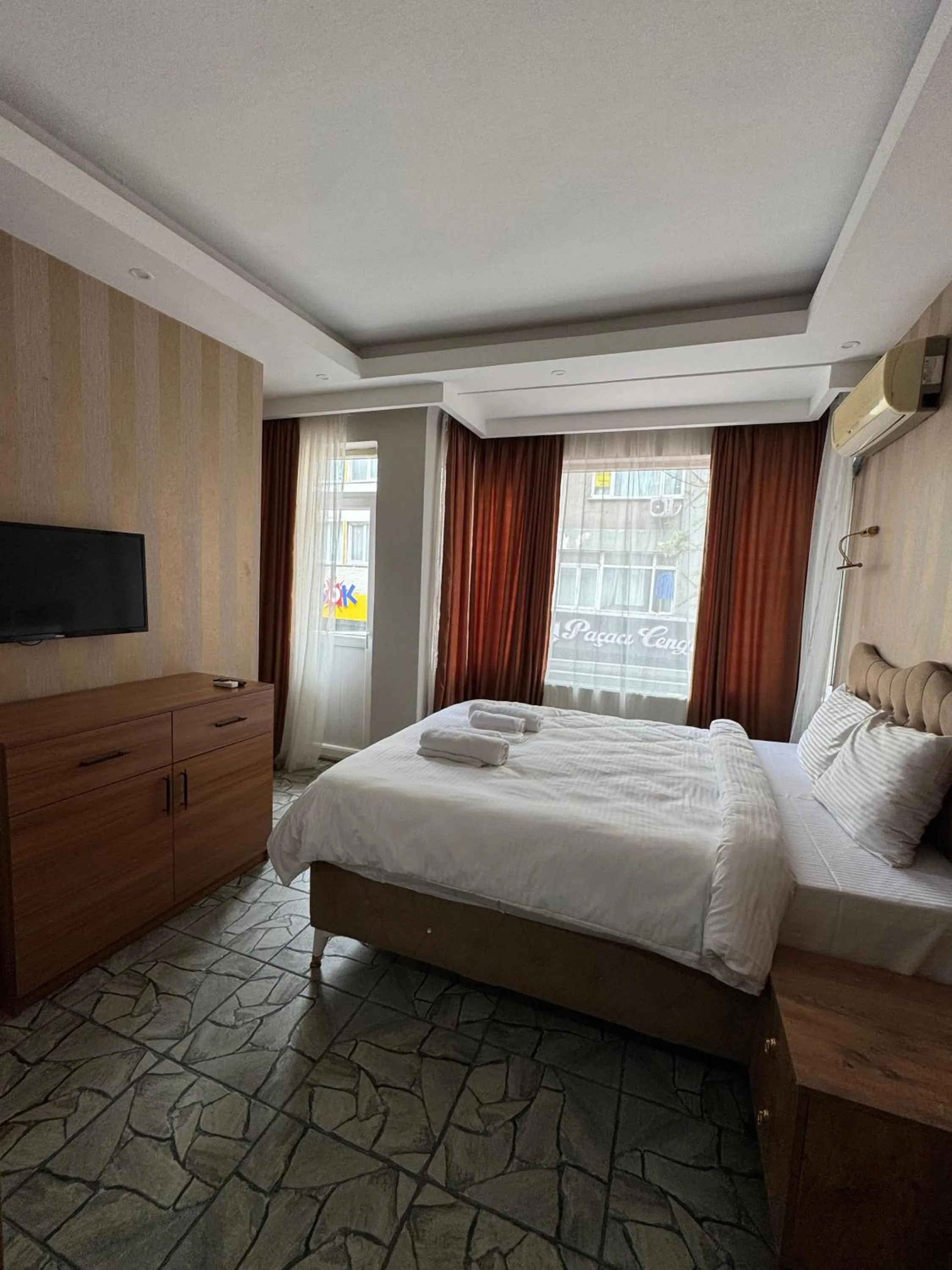 Bed in beyzade apart hotel