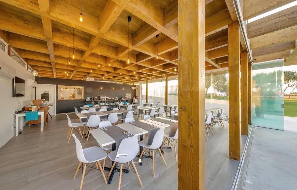 Restaurant/places to eat in Pe no Monte