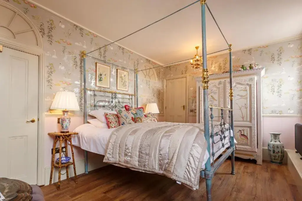 Bed in The Dial House Bed in The Dial House