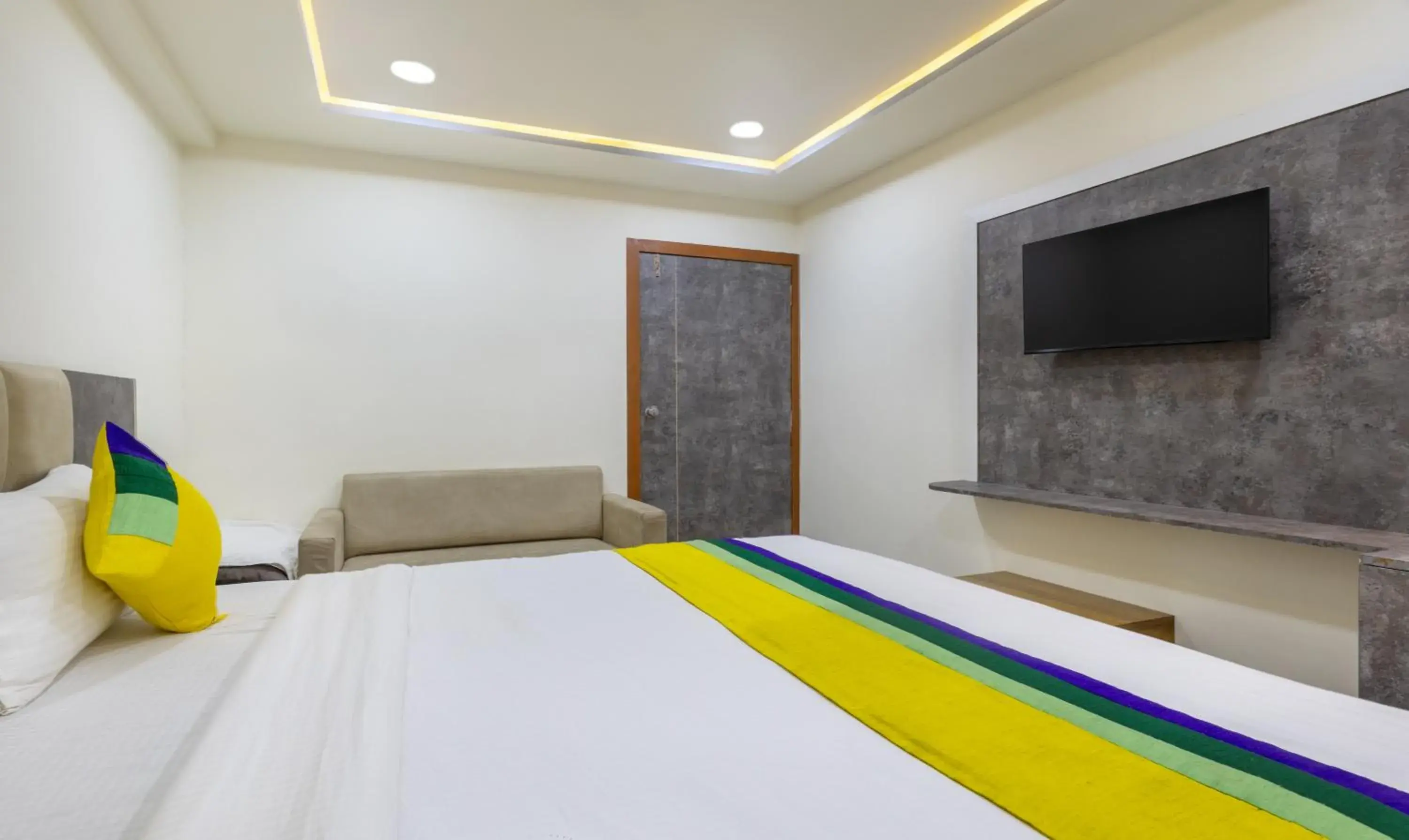 Bedroom, Bed in Itsy Hotels Signature, Nehru Nagar Bedroom, Bed in Itsy Hotels Signature, Nehru Nagar