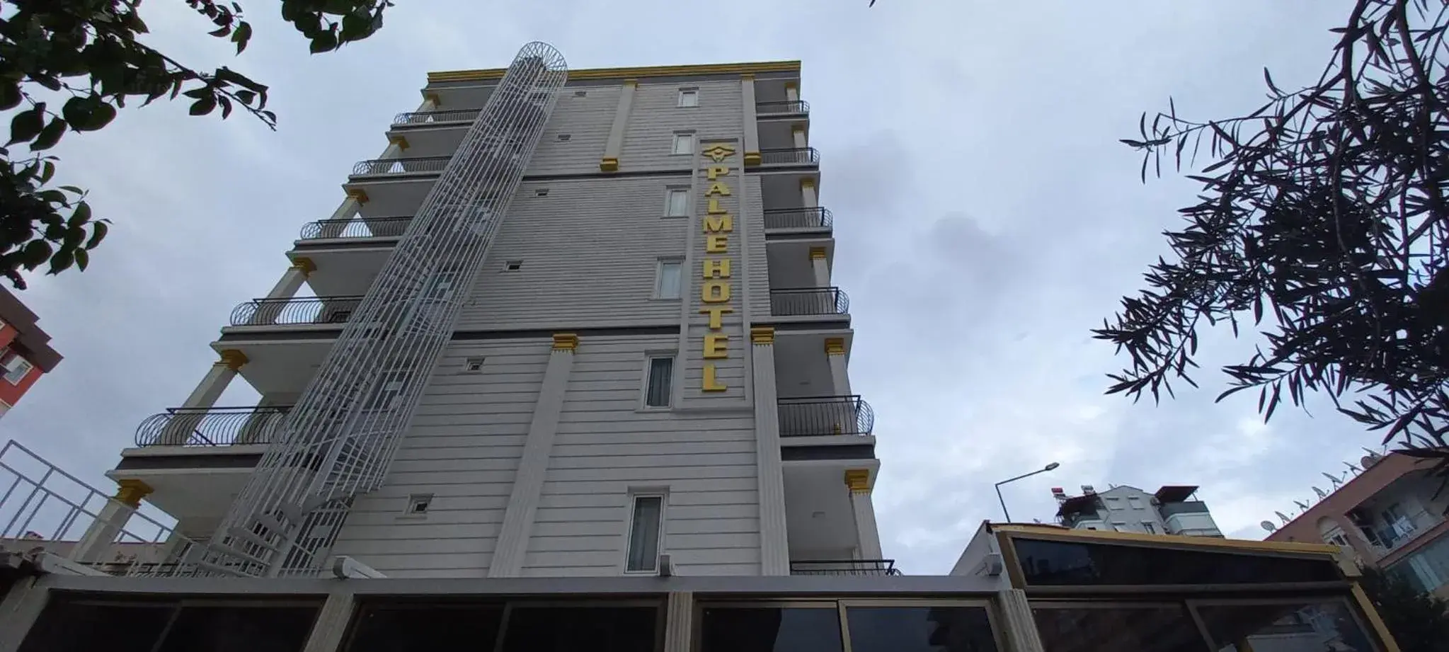 Property building in Bayındır Palme Hotel Property building in Bayındır Palme Hotel