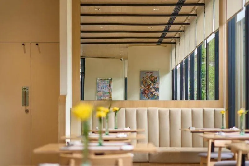 Restaurant/places to eat in MO Hotel Bangkok