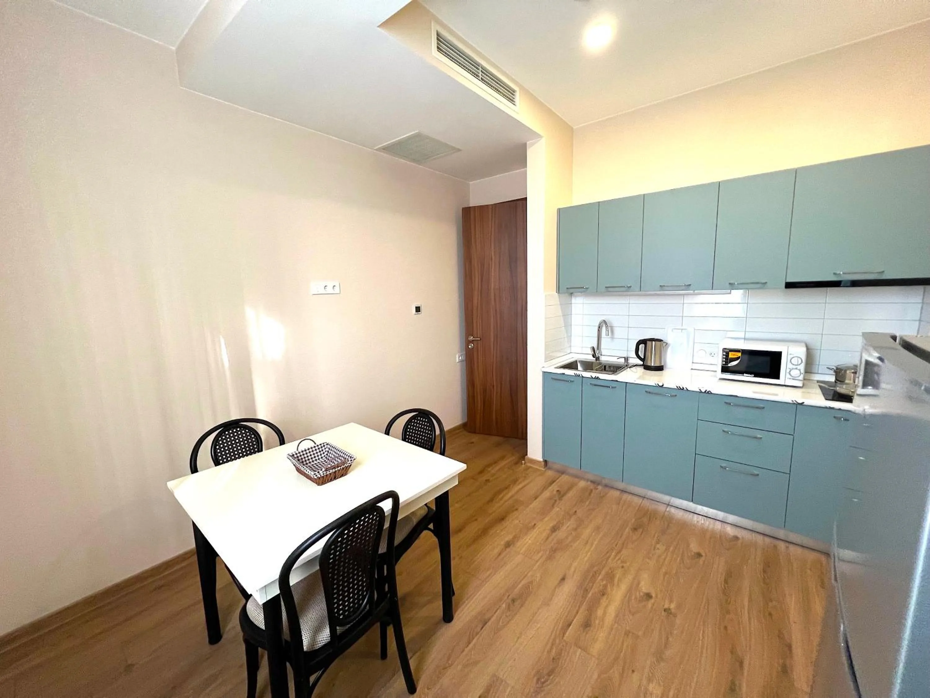 Kitchen or kitchenette in HOTEL WEST TBILISI