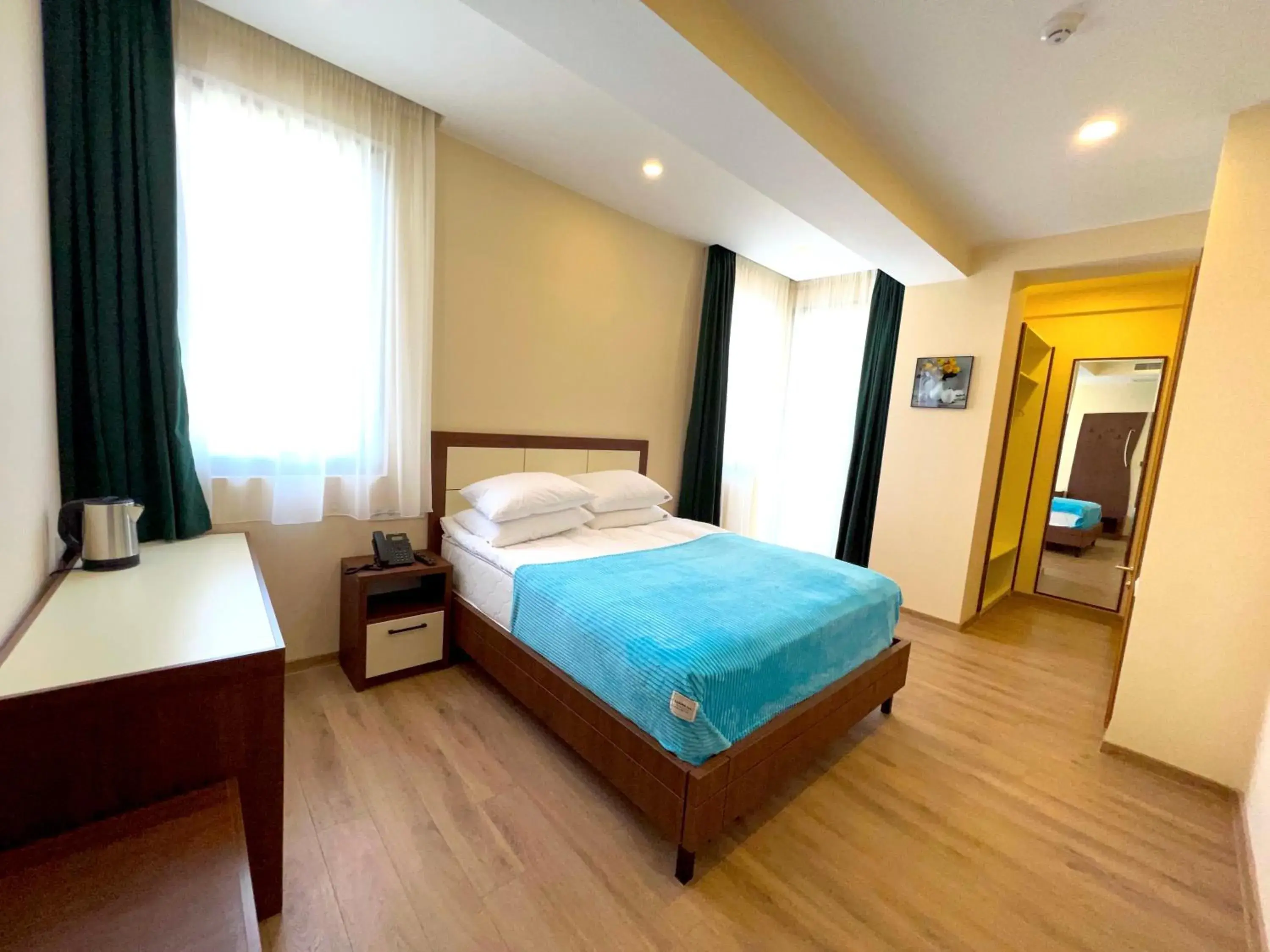 King Room - Disability Access in HOTEL WEST TBILISI King Room - Disability Access in HOTEL WEST TBILISI