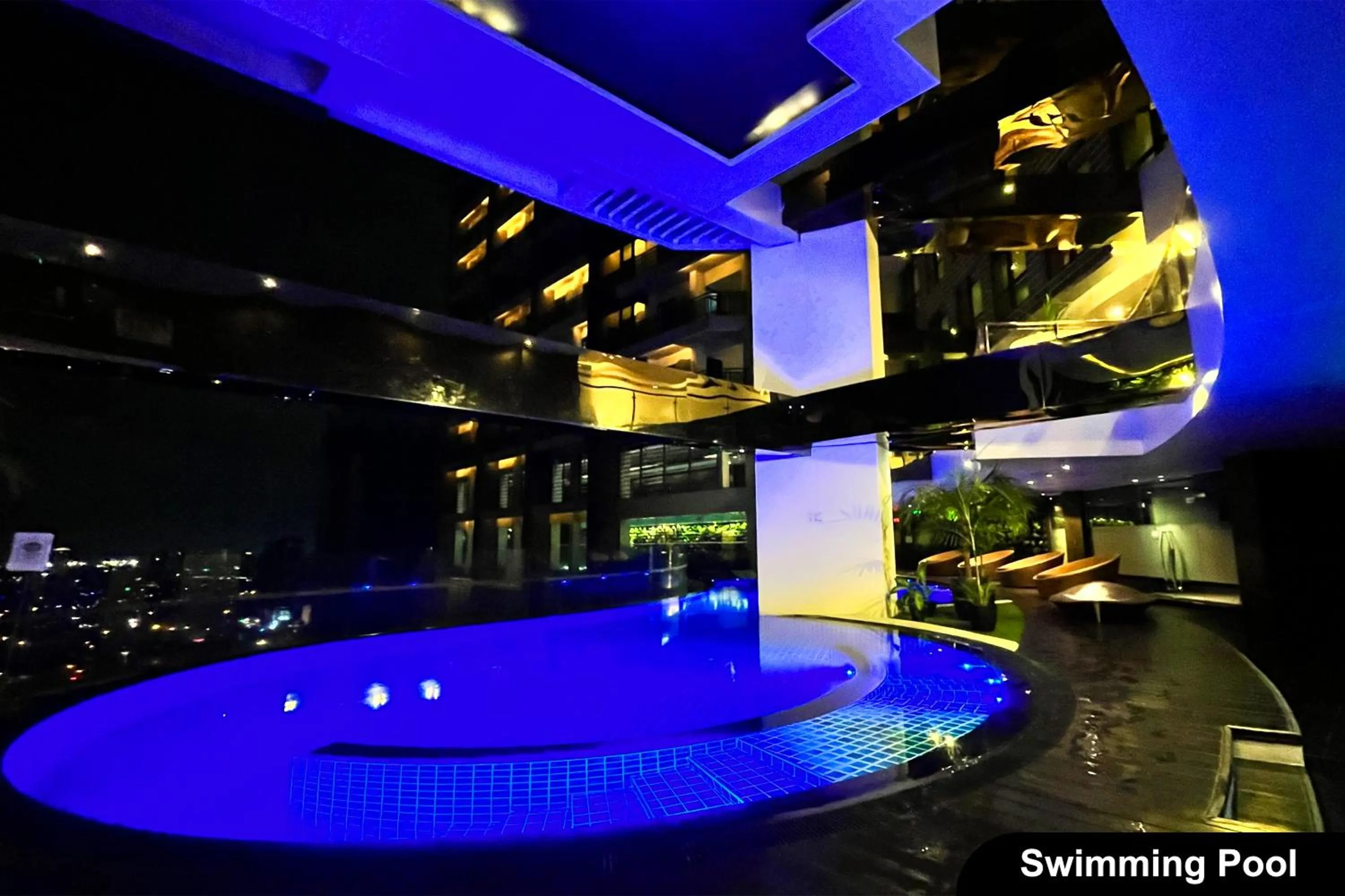 Swimming pool in The Gramercy Residences
