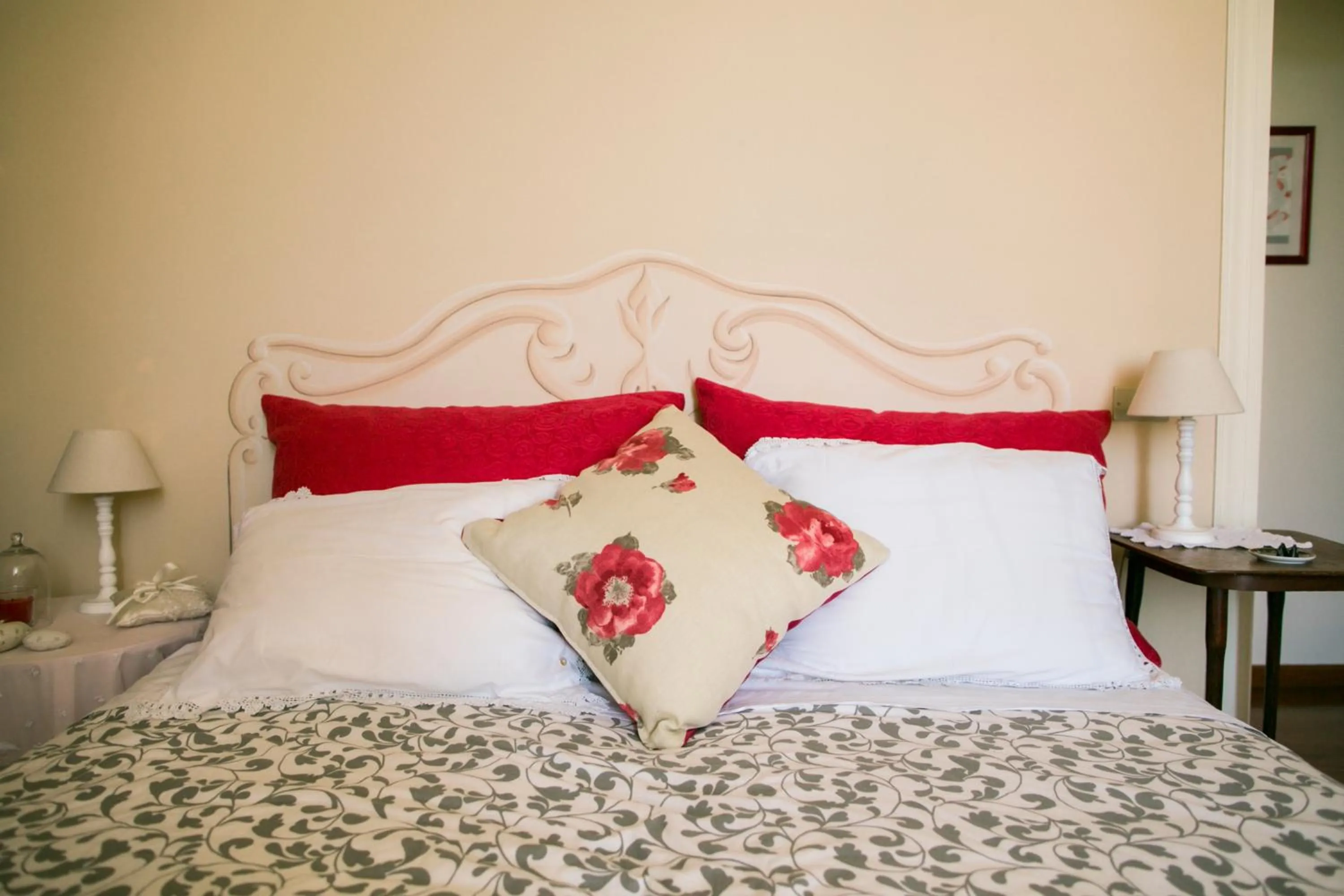 Bed in B&B Agapantus in una Villa dell'800