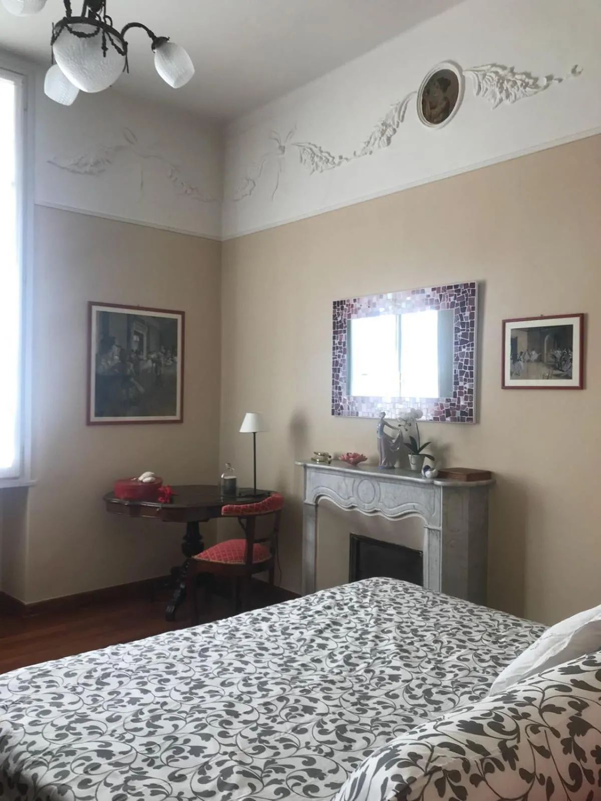 hair dresser, Bed in B&B Agapantus in una Villa dell'800