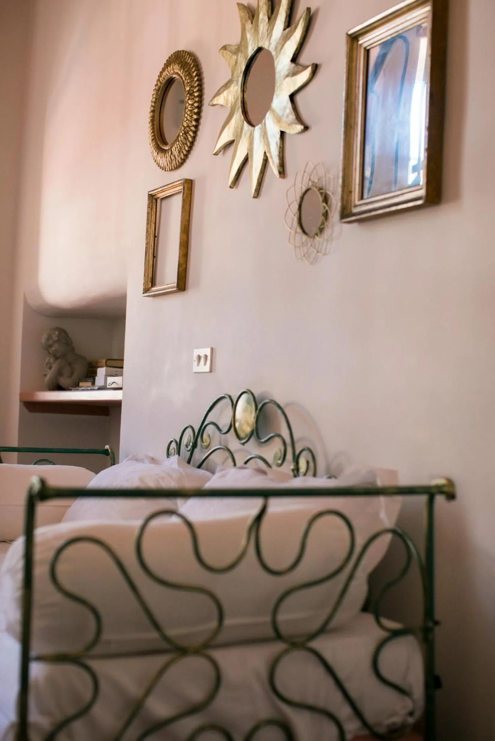 Living room, Bed in B&B Agapantus in una Villa dell'800