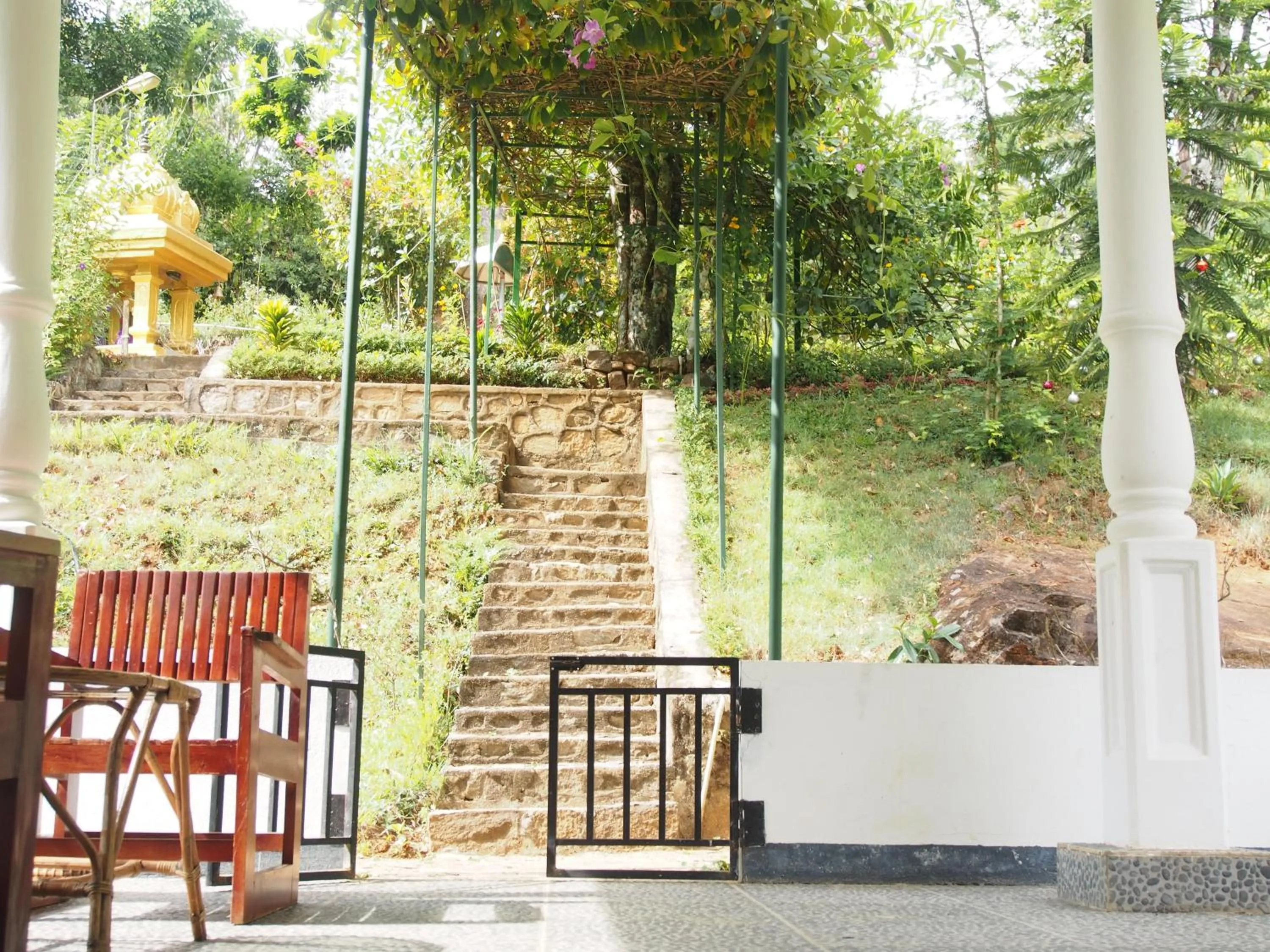 TEARAMB HOLIDAY BUNGALOW