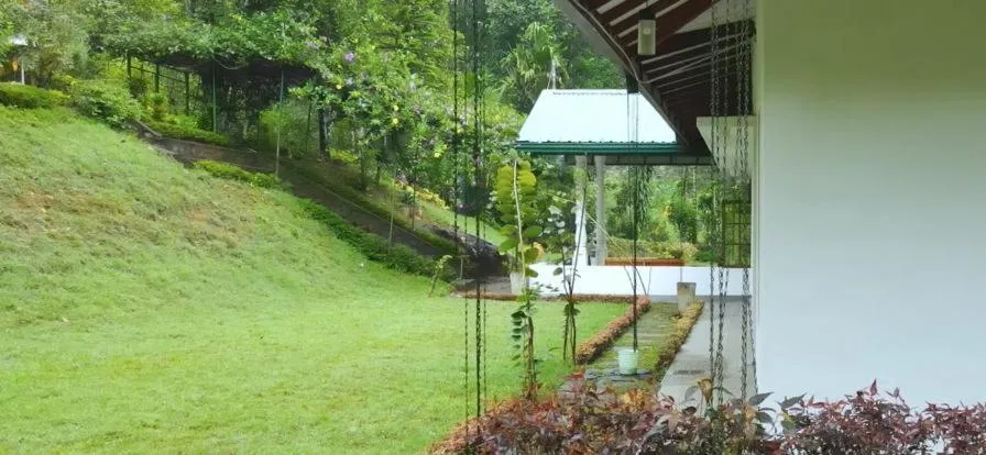 Garden in TEARAMB HOLIDAY BUNGALOW